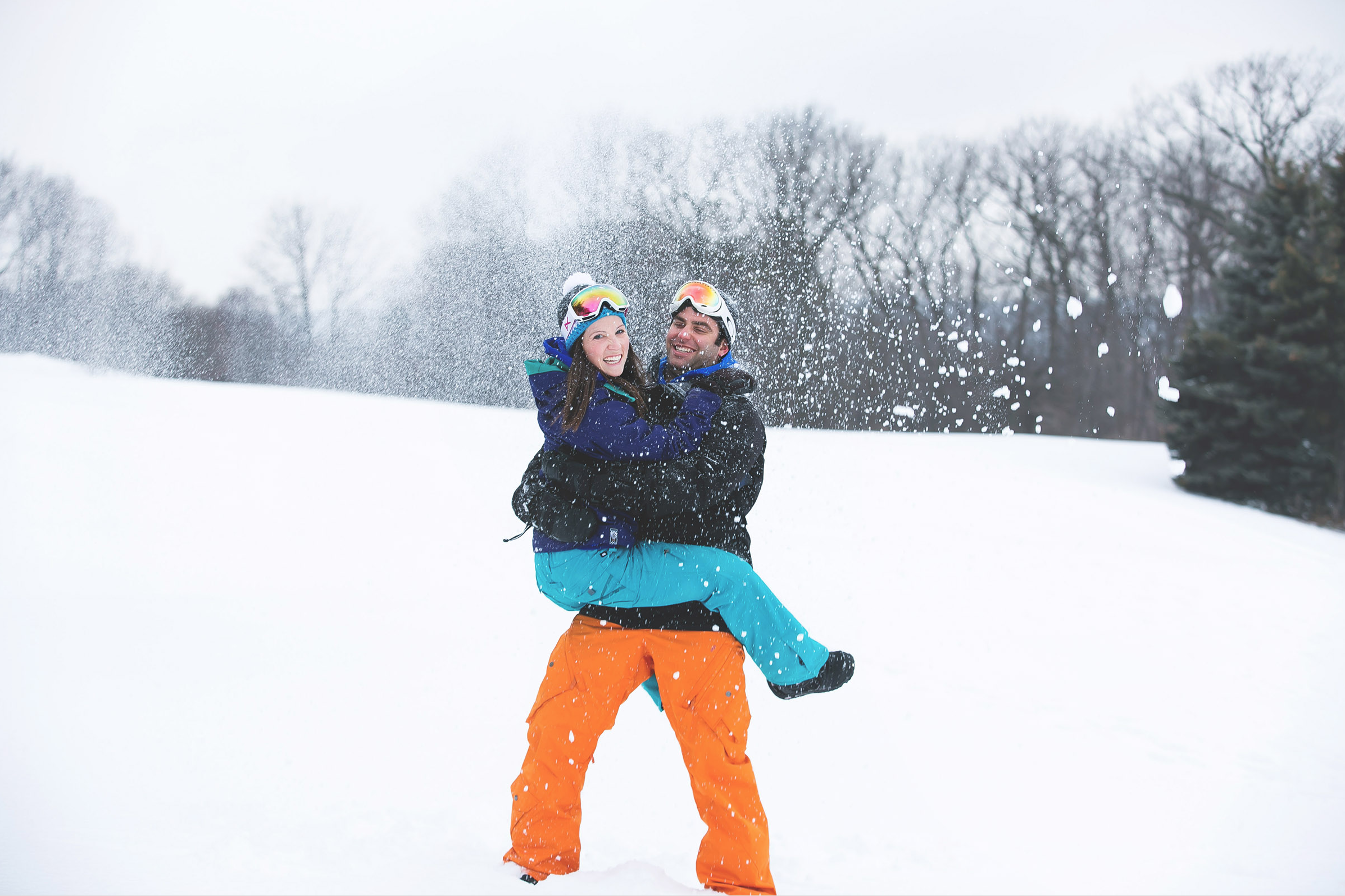 Engagement-Photos-Hamilton-Niagara-Toronto-Burlington-Oakville-Photographer-Engaged-Ring-Photography-Snowboarding-Winter-Moments-by-Lauren-Image-15.png