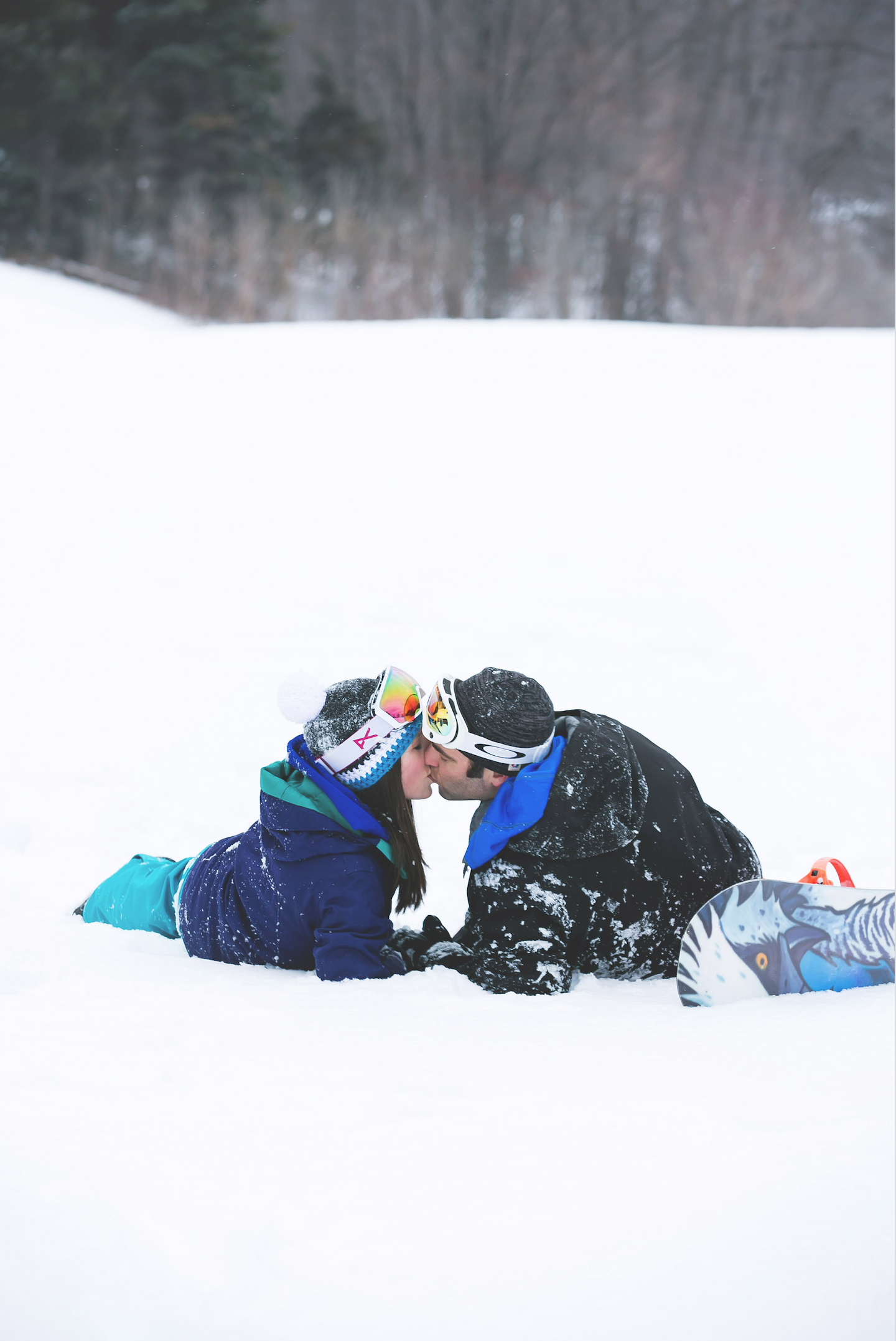 Engagement-Photos-Hamilton-Niagara-Toronto-Burlington-Oakville-Photographer-Engaged-Ring-Photography-Snowboarding-Winter-Moments-by-Lauren-Image-21.png