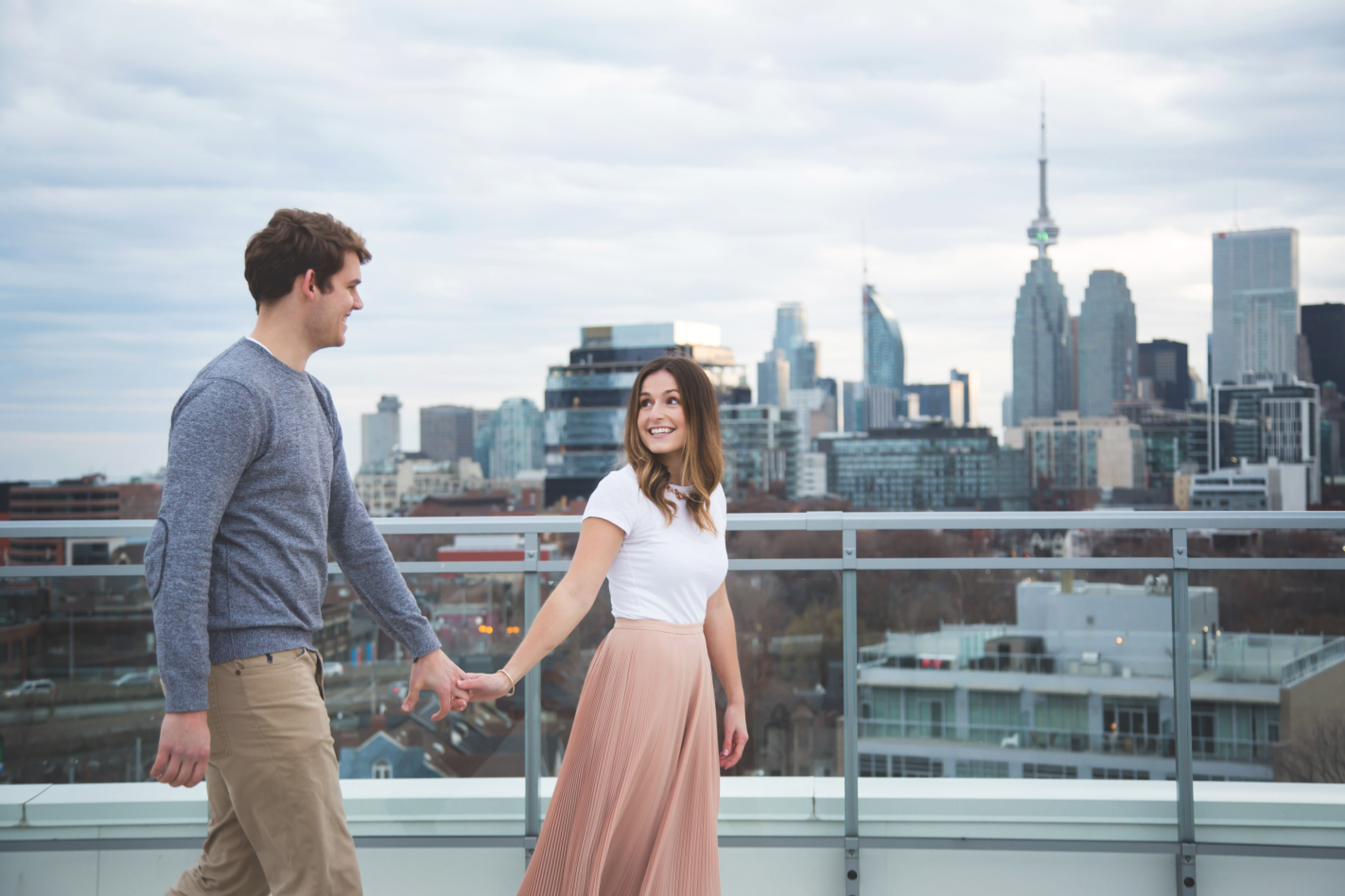 Engagement-Photos-Toronto-Corktown-Photographer-Wedding-Hamilton-GTA-Niagara-Oakville-Modern-Moments-by-Lauren-Engaged-Image-Photo16.png