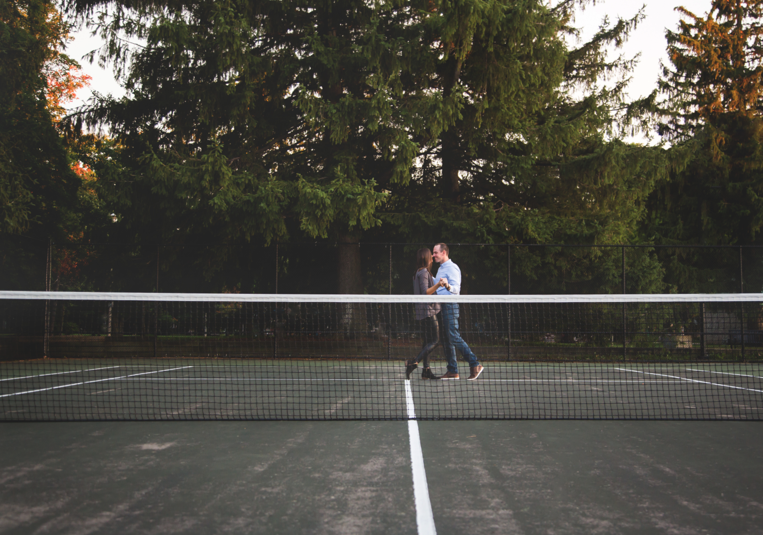 Engagement-Photos-Guelph-Park-Photographer-Wedding-Hamilton-GTA-Niagara-Oakville-Guelph-Tennis-Court-Basketball-Modern-Moments-by-Lauren-Engaged-Photography-Photo-Image-4.png