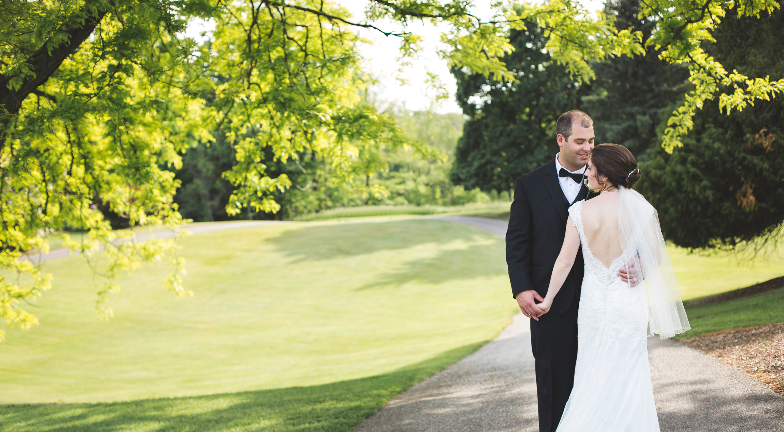 Moments-by-Lauren-Modern-Fun-Authentic-Wedding-Lifestyle-Family-Photographer-Hamilton-Burlington-Niagara-Oakville-Toronto-Muskoka-Ontario-Photography-Photo-Image-98.png