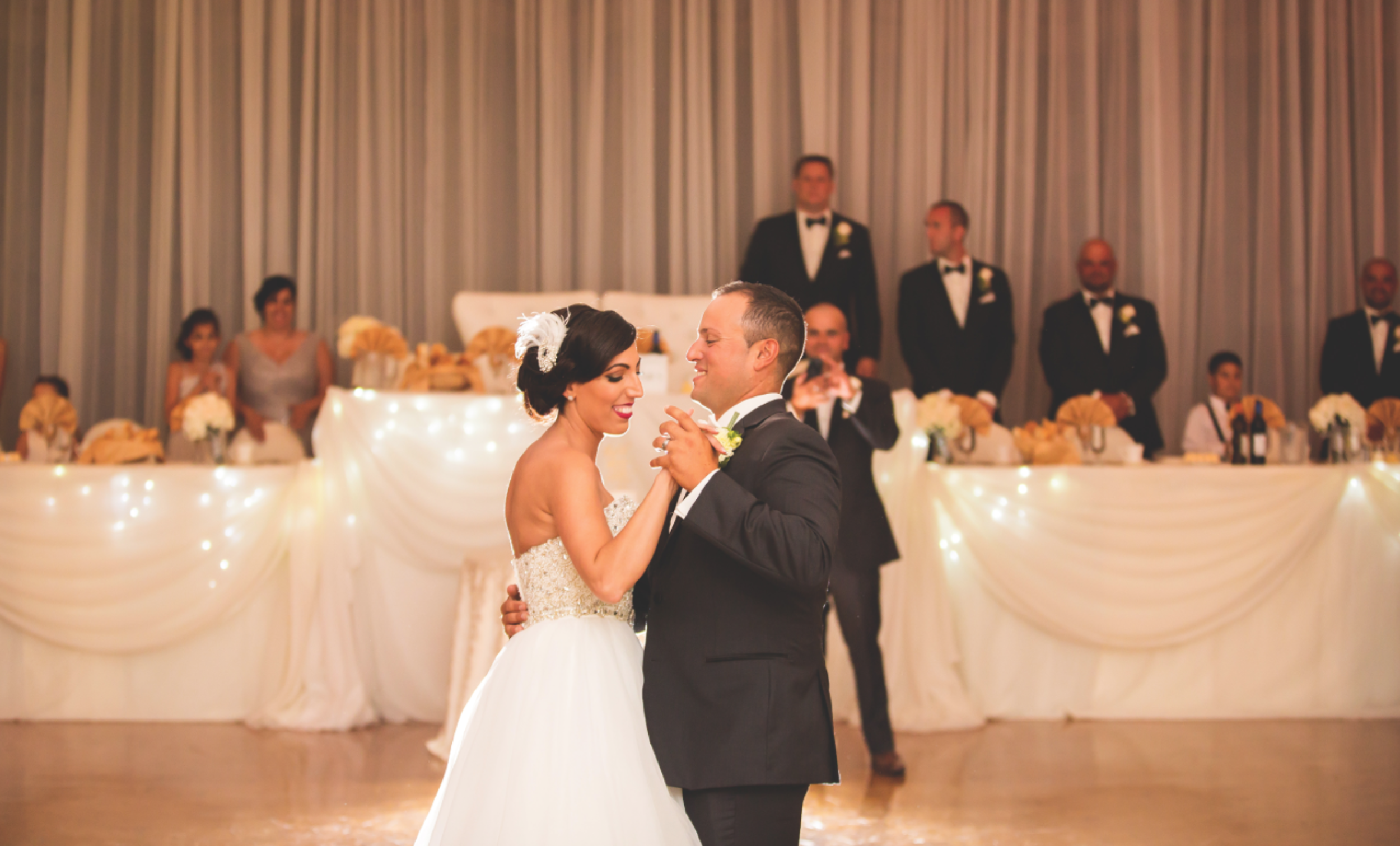 Wedding-Photography-Hamilton-Burlington-Oakville-Toronto-Niagara-Photographer-Moments-by-Lauren-Michaelangelos-Banquet-Center-Photos-HamOnt-Bride-Groom-Image-71.png