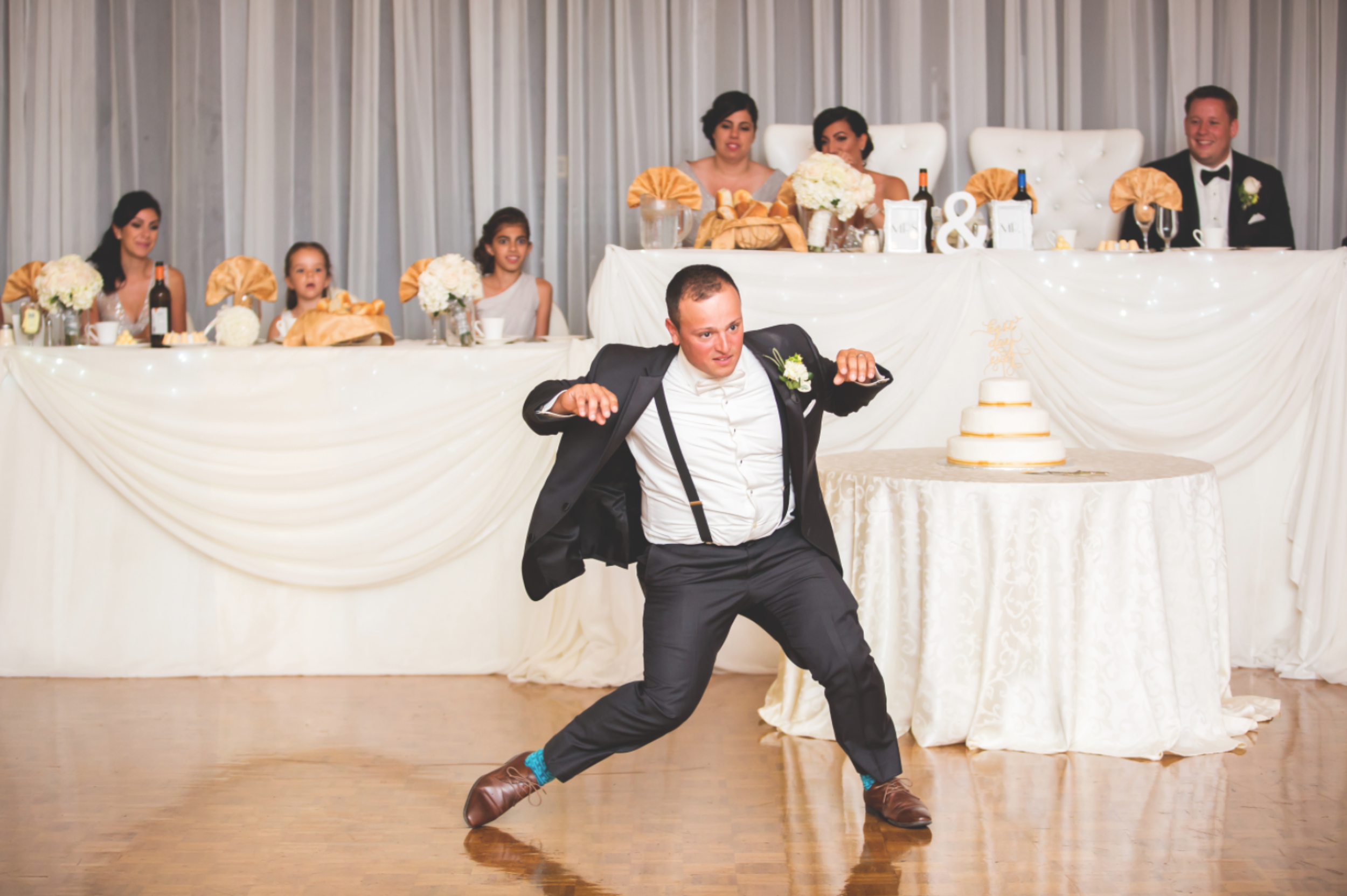 Wedding-Photography-Hamilton-Burlington-Oakville-Toronto-Niagara-Photographer-Moments-by-Lauren-Michaelangelos-Banquet-Center-Photos-HamOnt-Bride-Groom-Image-88.png
