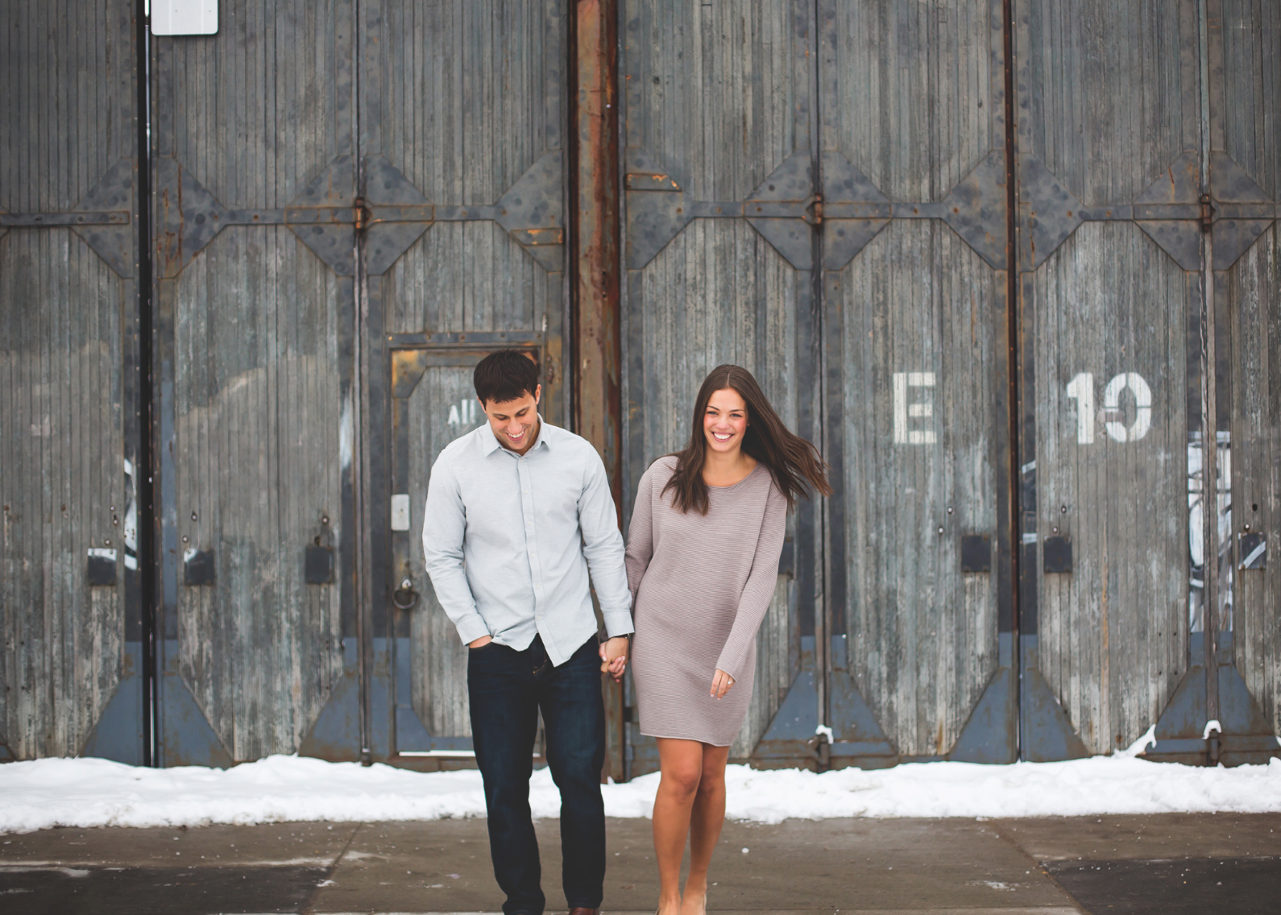 Engagement-Session-Downtown-Toronto-Hamilton-Burlington-Oakville-Niagara-Wedding-Photographer-Engaged-Photography-Artscape-Wynchwood-Barn-Urban-HamOnt-Engaged-Moments-by-Lauren-Photo-Image-21.png