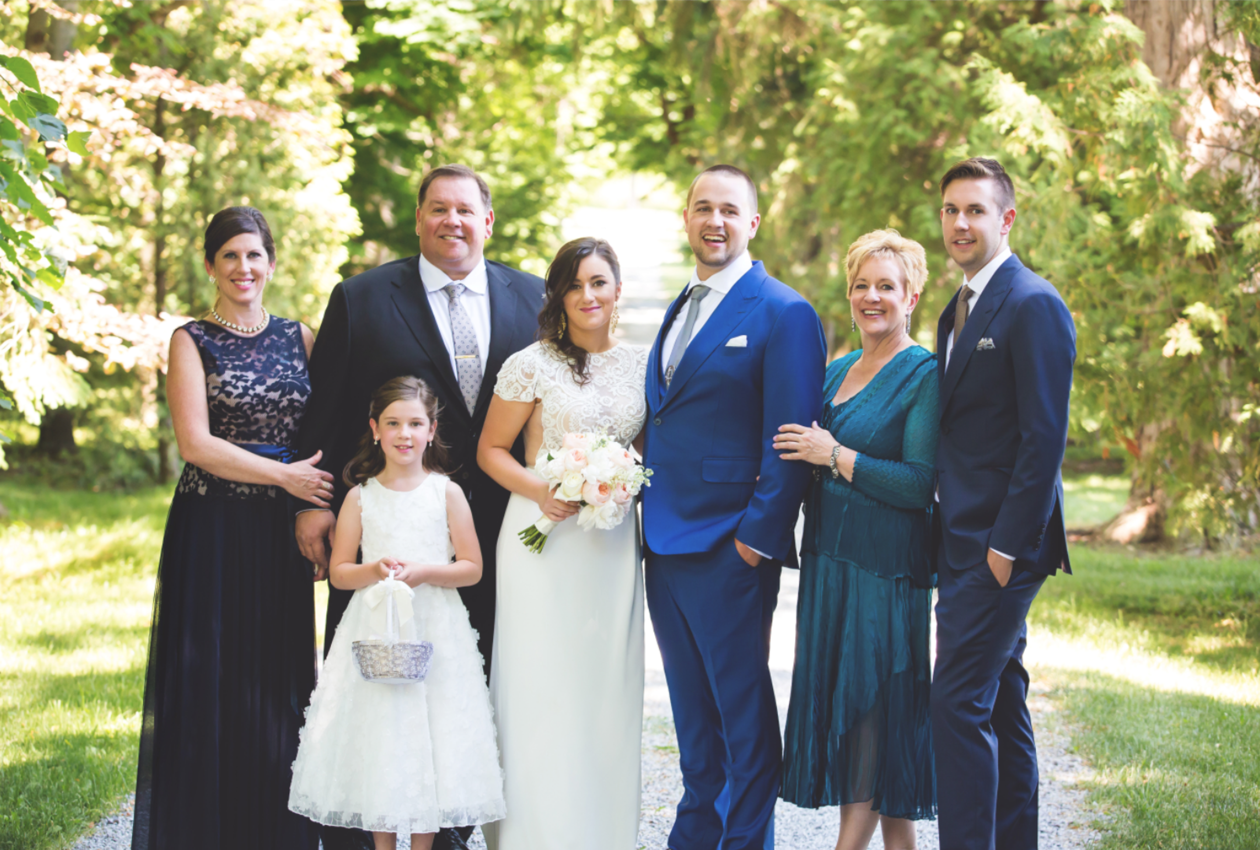 Wedding-Kurtz-Orchard-Market-Niagara-On-The-Lake-Toronto-Hamilton-Burlington-Oakville-Niagara-Wedding-Photographer-Photography-Moments-by-Lauren-Photo-Image-39.png
