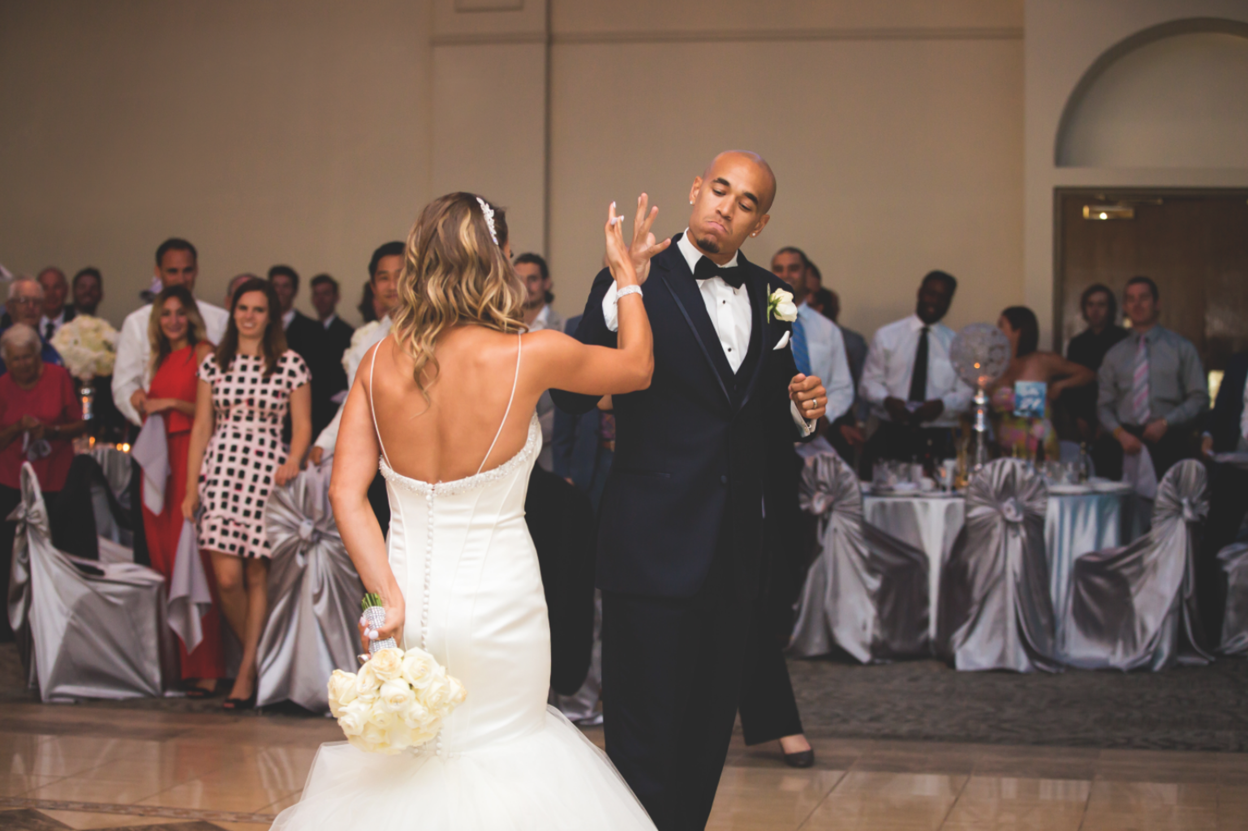 Wedding-Burlington-Convention-Center-Burlington-Oakville-Toronto-Hamilton-Niagara-Wedding-Photographer-Photography-Moments-by-Lauren-Photo-Image-47.png