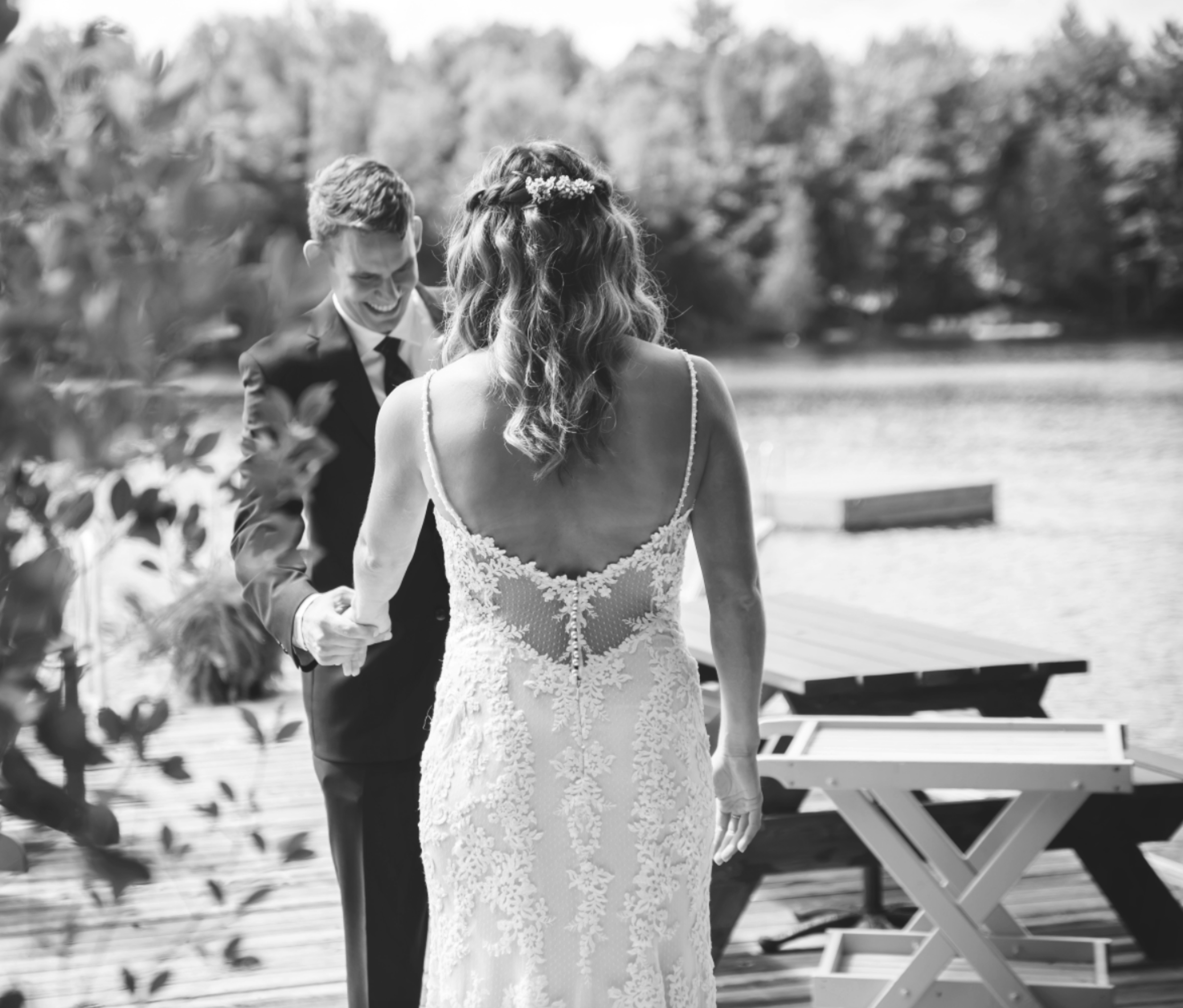 Wedding-Photos-Muskoka-Clevelands-House-Photographer-Wedding-Hamilton-GTA-Niagara-Oakville-Moments-by-Lauren-Photography-Photo-Image-23.png