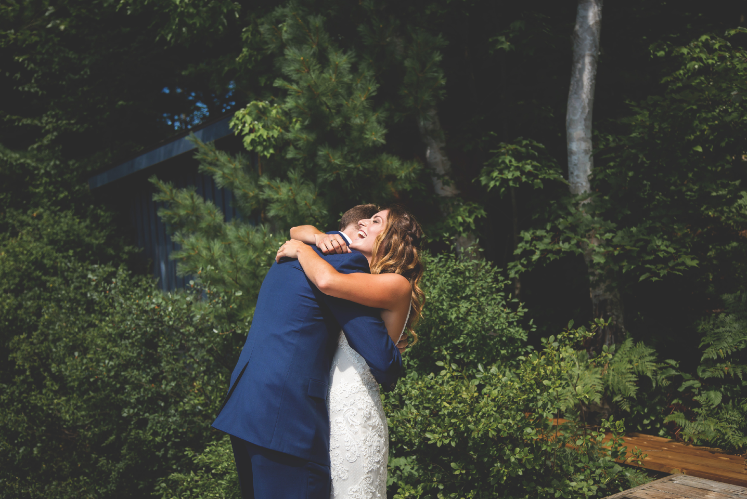 Wedding-Photos-Muskoka-Clevelands-House-Photographer-Wedding-Hamilton-GTA-Niagara-Oakville-Moments-by-Lauren-Photography-Photo-Image-26.png