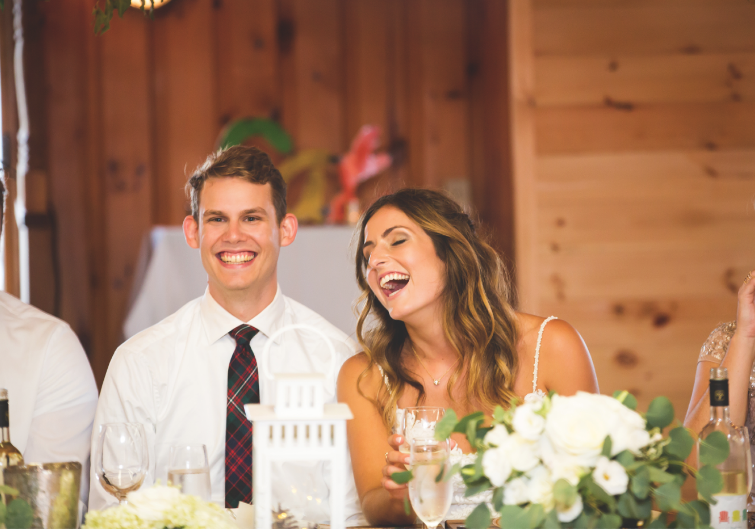 Wedding-Photos-Muskoka-Clevelands-House-Photographer-Wedding-Hamilton-GTA-Niagara-Oakville-Moments-by-Lauren-Photography-Photo-Image-83.png