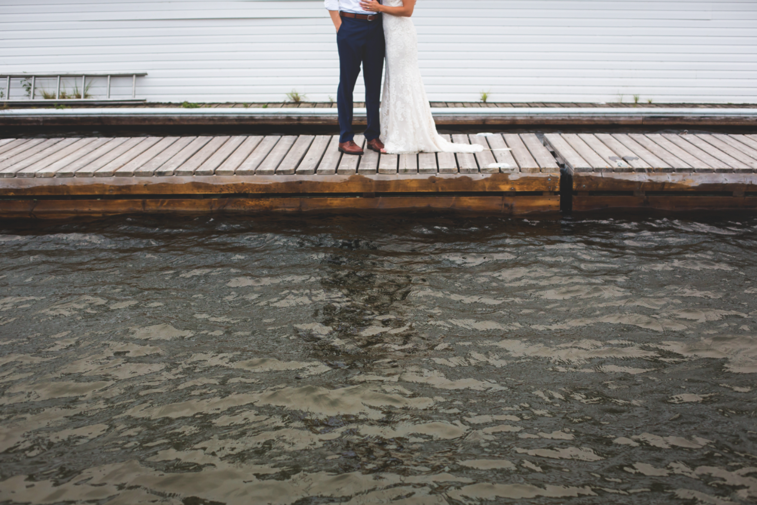 Wedding-Photos-Muskoka-Clevelands-House-Photographer-Wedding-Hamilton-GTA-Niagara-Oakville-Moments-by-Lauren-Photography-Photo-Image-97.png