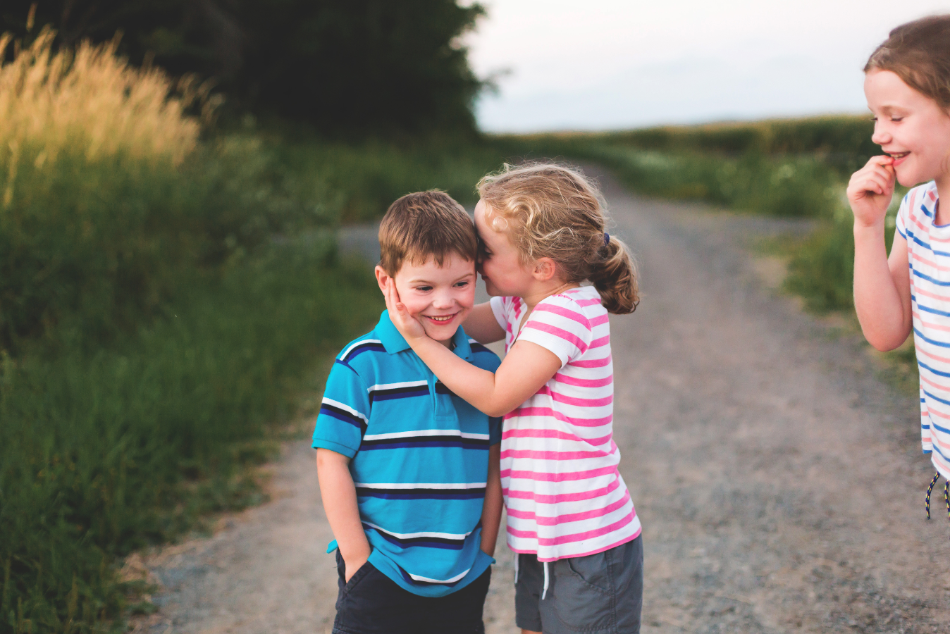 Hamilton-Toronto-Burlington-Oakville-welland-Niagara-Cambridge-Dundas-Ontario-Family-photographer-photography-Moments-by-Lauren-Nova-Scotia-Antigonish-Lifestyle-Session-Image-Photo-18.png