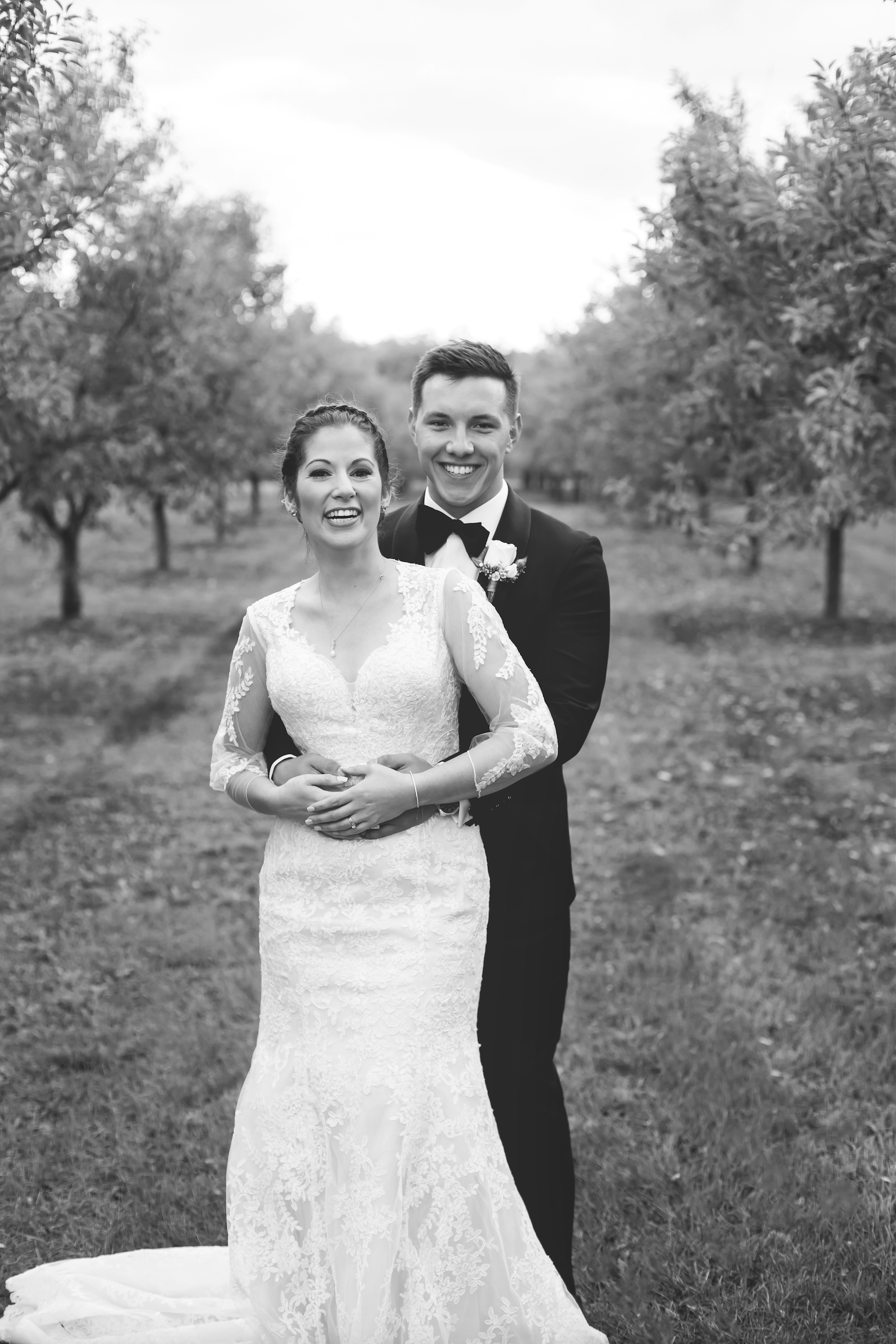 Wedding-Photos-Mount-Pleasant-Farm-Photographer-Wedding-Hamilton-GTA-Niagara-Oakville-Toronto-Moments-by-Lauren-Photography-Photo-Image-21.png