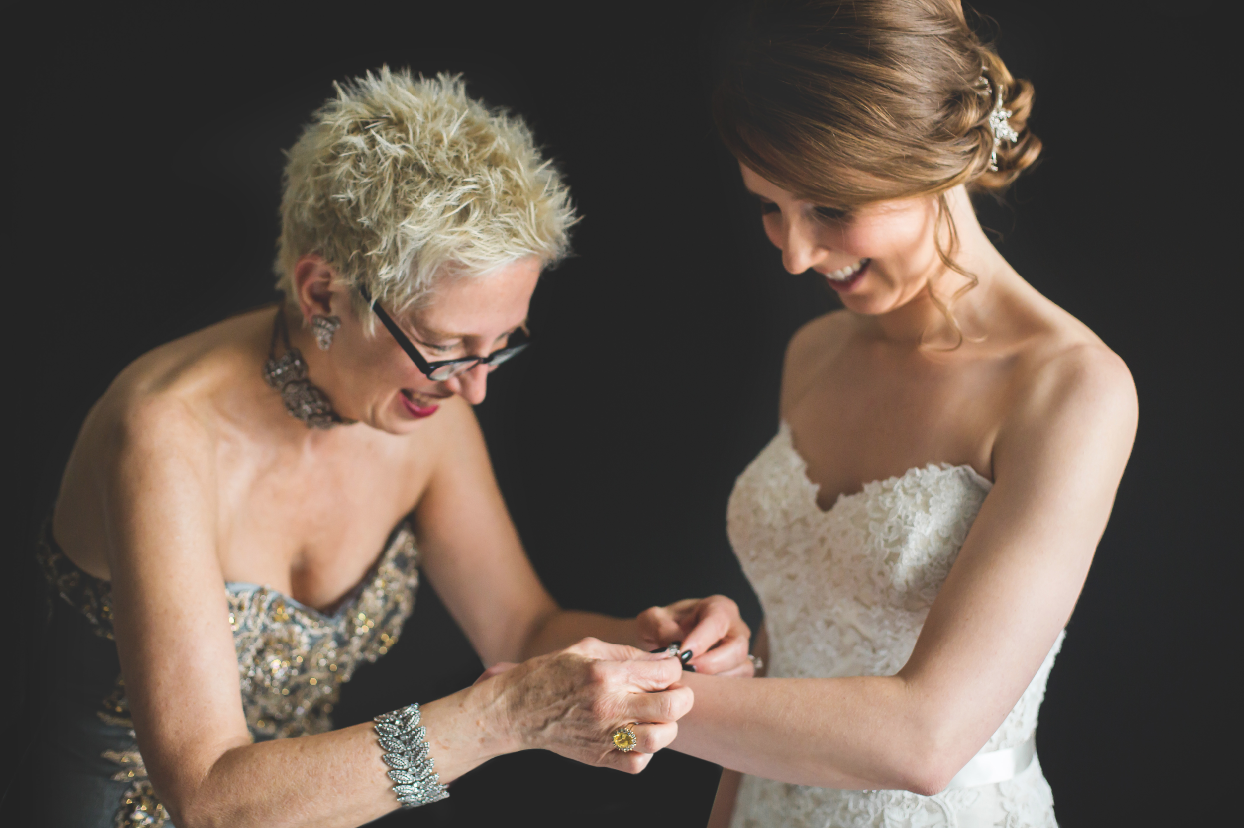 Wedding-Berkeley-Church-Toronto-Photographer-Wedding-Hamilton-GTA-Niagara-Oakville-Moments-by-Lauren-Photography-Photo-Image-6.png