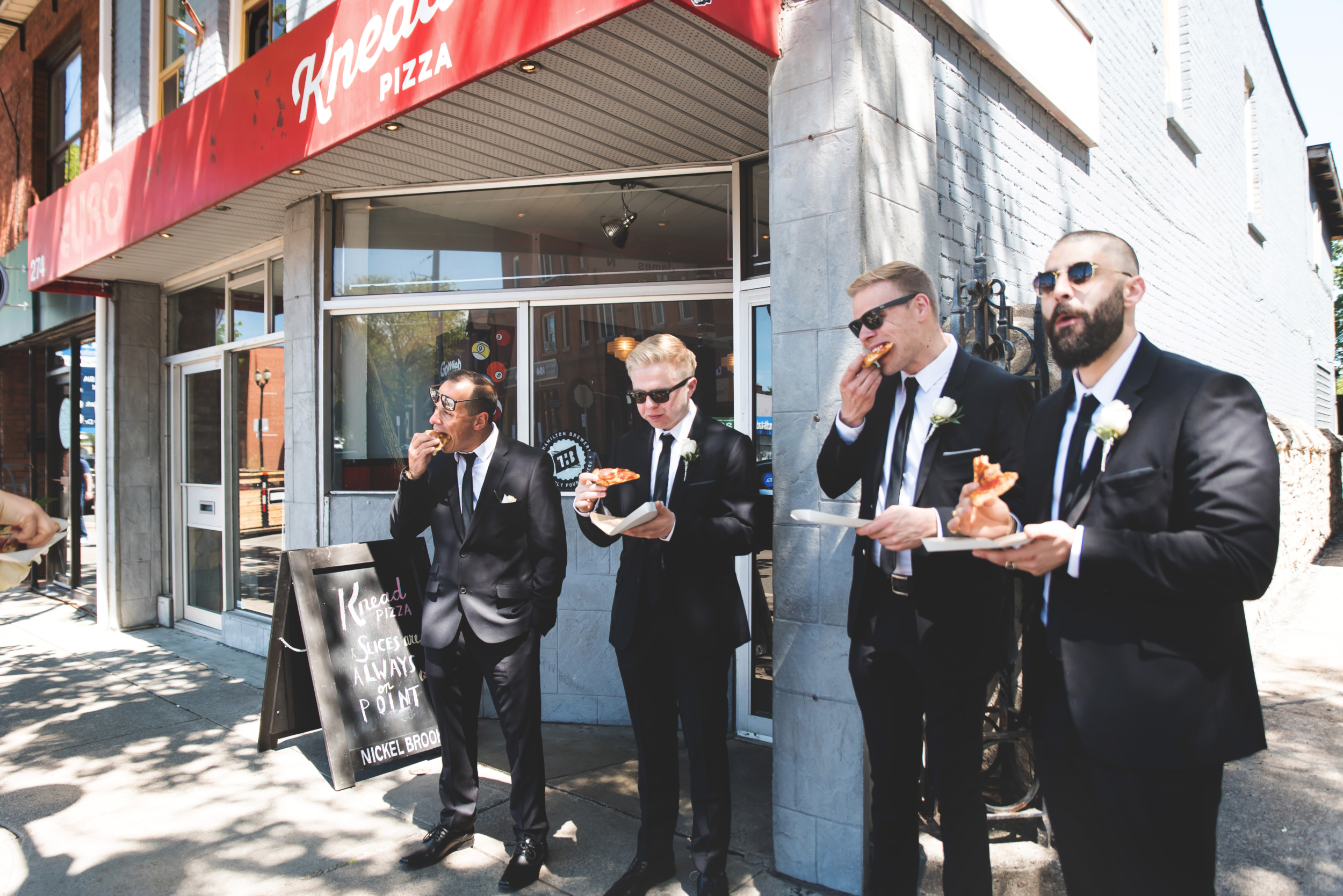 Wedding-Harbour-Banquet-Center-Oakville-Photographer-Wedding-Hamilton-Saint-James-Espresso-Downtown-HamOnt-GTA-Niagara-Toronto-Moments-by-Lauren-Photography-Photo-Image-31.png
