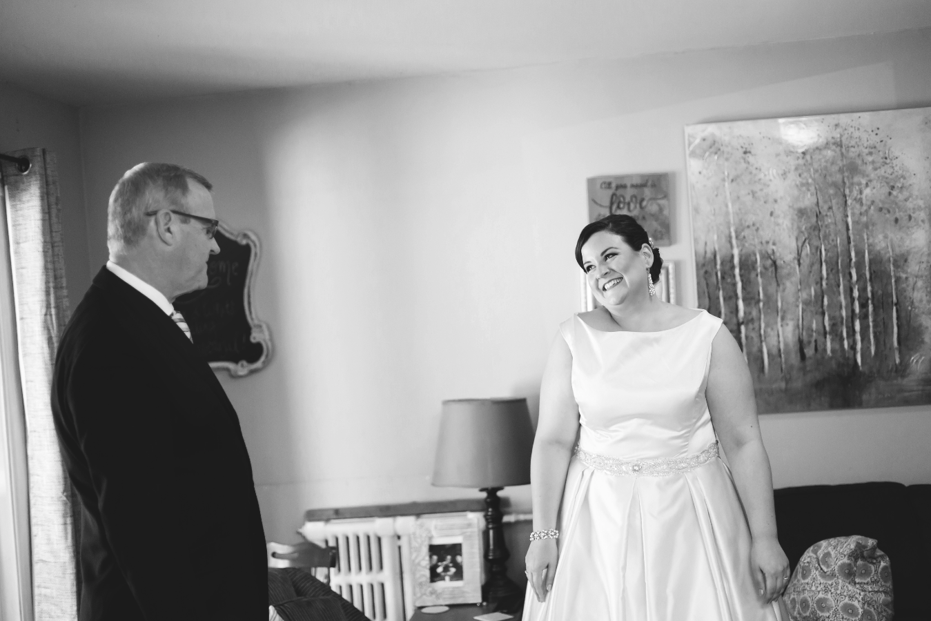 Moments-by-Lauren-Hamilton-Toronto-Niagara-Wedding-Photographer-Genuine-Emotional-Images-Photo-9.png