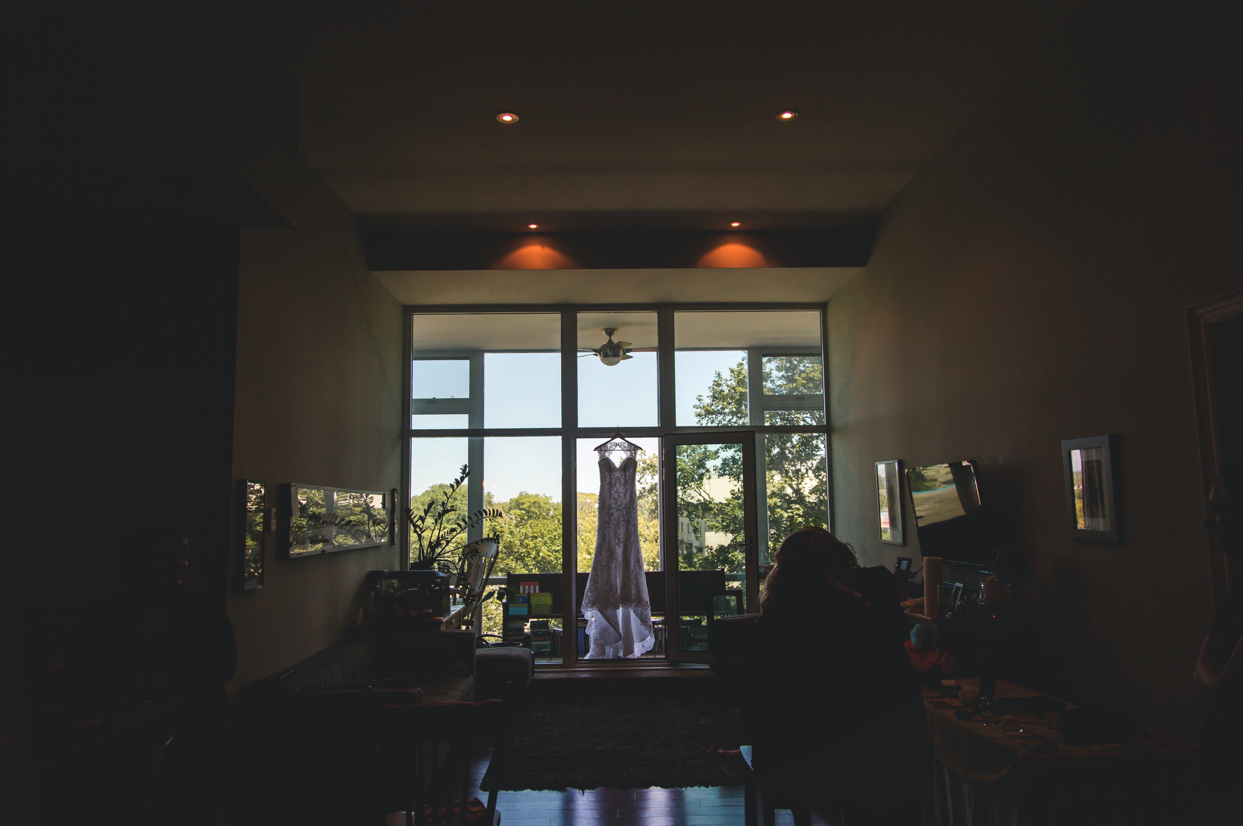 Moments-by-Lauren-Hamilton-Wedding-Photographer-Tamahaac-Club-Niagara-Toronto-Burlington-Photography-Photo-Image-2.png