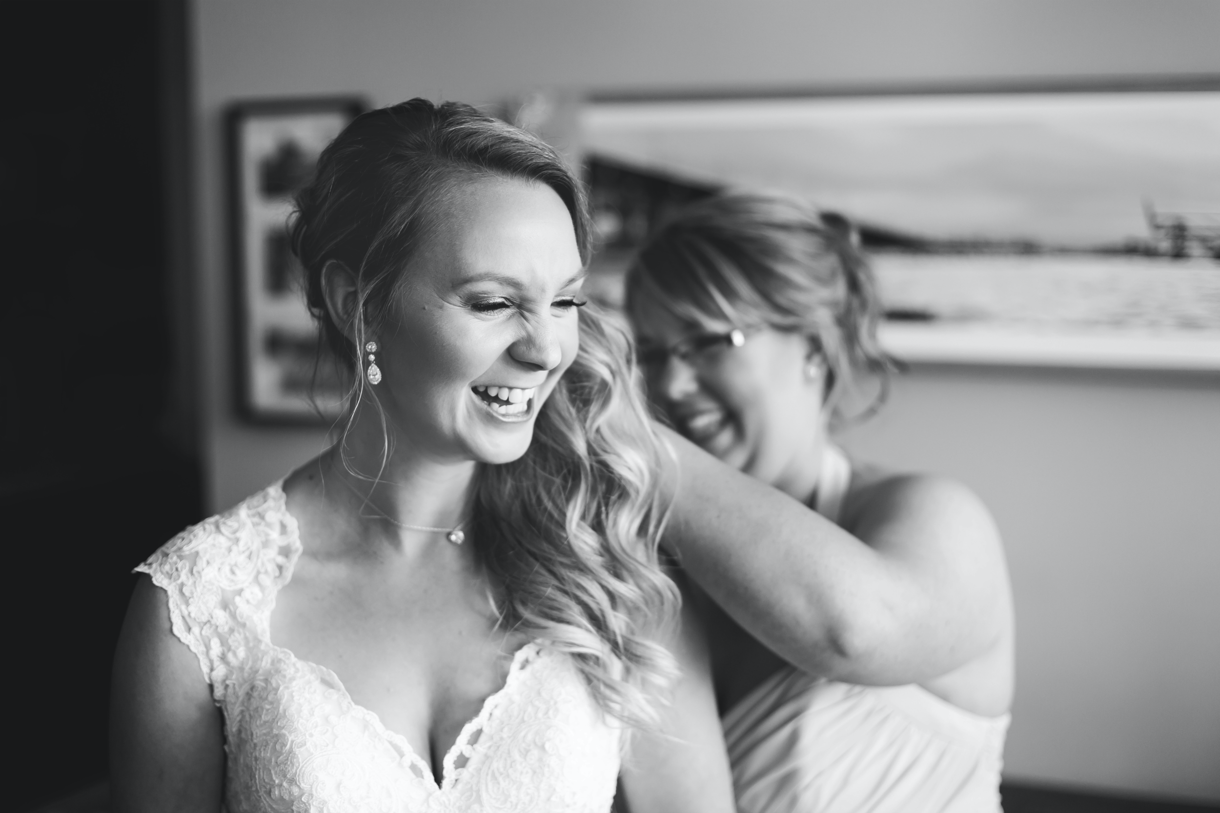 Moments-by-Lauren-Hamilton-Wedding-Photographer-Tamahaac-Club-Niagara-Toronto-Burlington-Photography-Photo-Image-5.png