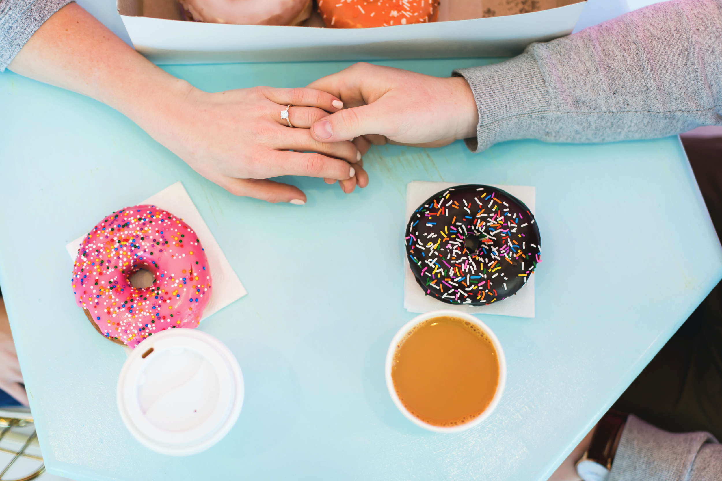 Moments-by-Lauren-Engagement-Session-Waterfront-Burlington-Hamilton-Wedding-Photographer-Sunshine-Donuts-Engaged-Photo-Image-16.png
