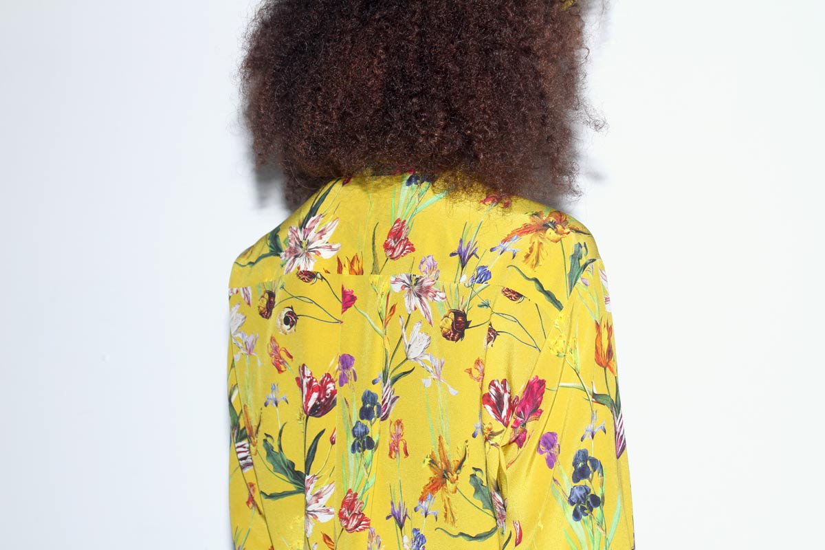 yellow-button-up-back-close.jpg