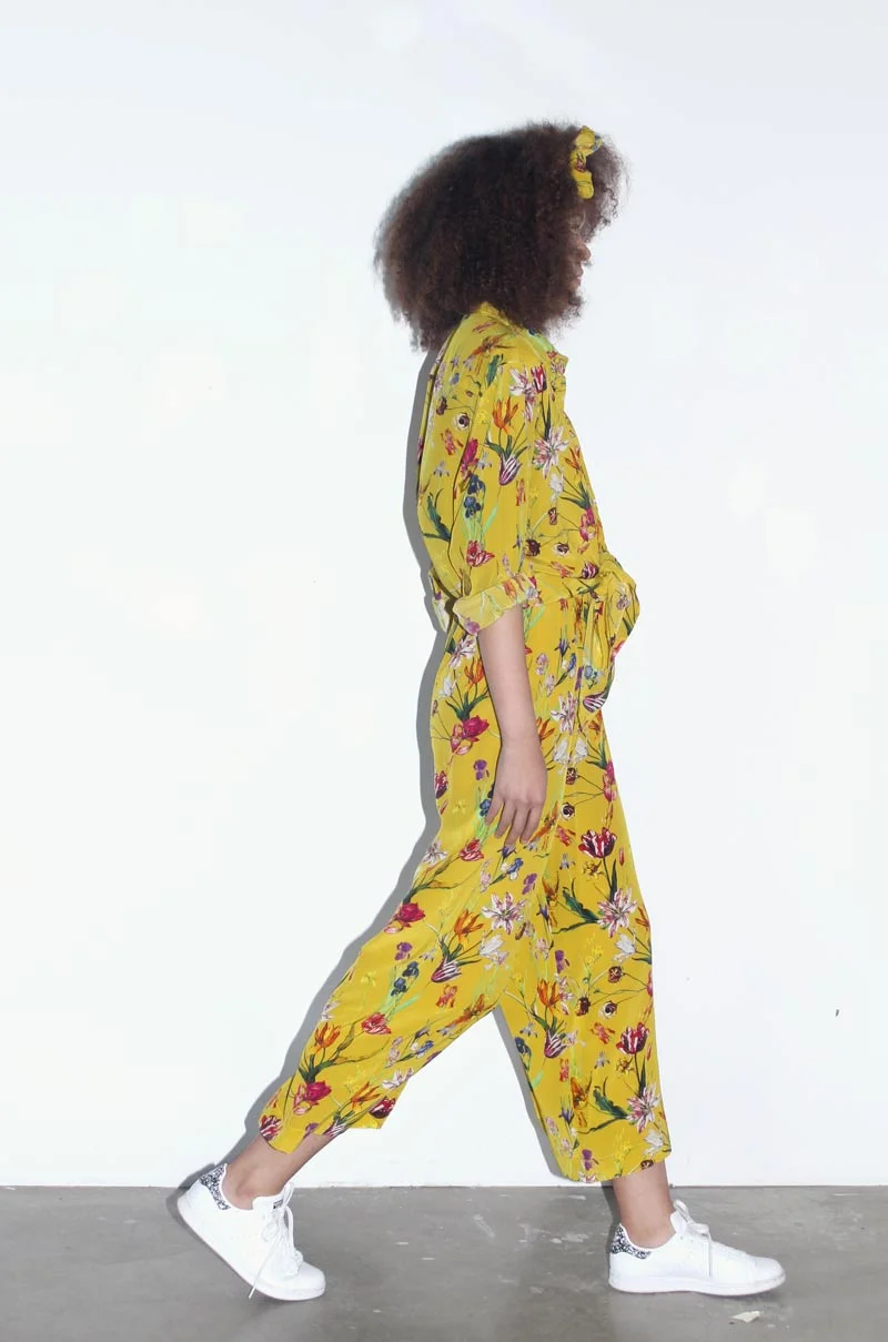 yellow-full-button-side.jpg