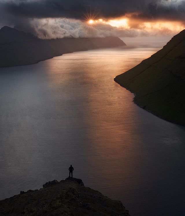The Faroes are such a vast and awesome country to visit.  Thanks for posing for us @madspeteriversen_photography #faroes #faroeislands #faroe_islands #landscape_love #travel_captures #travelphotohraphy