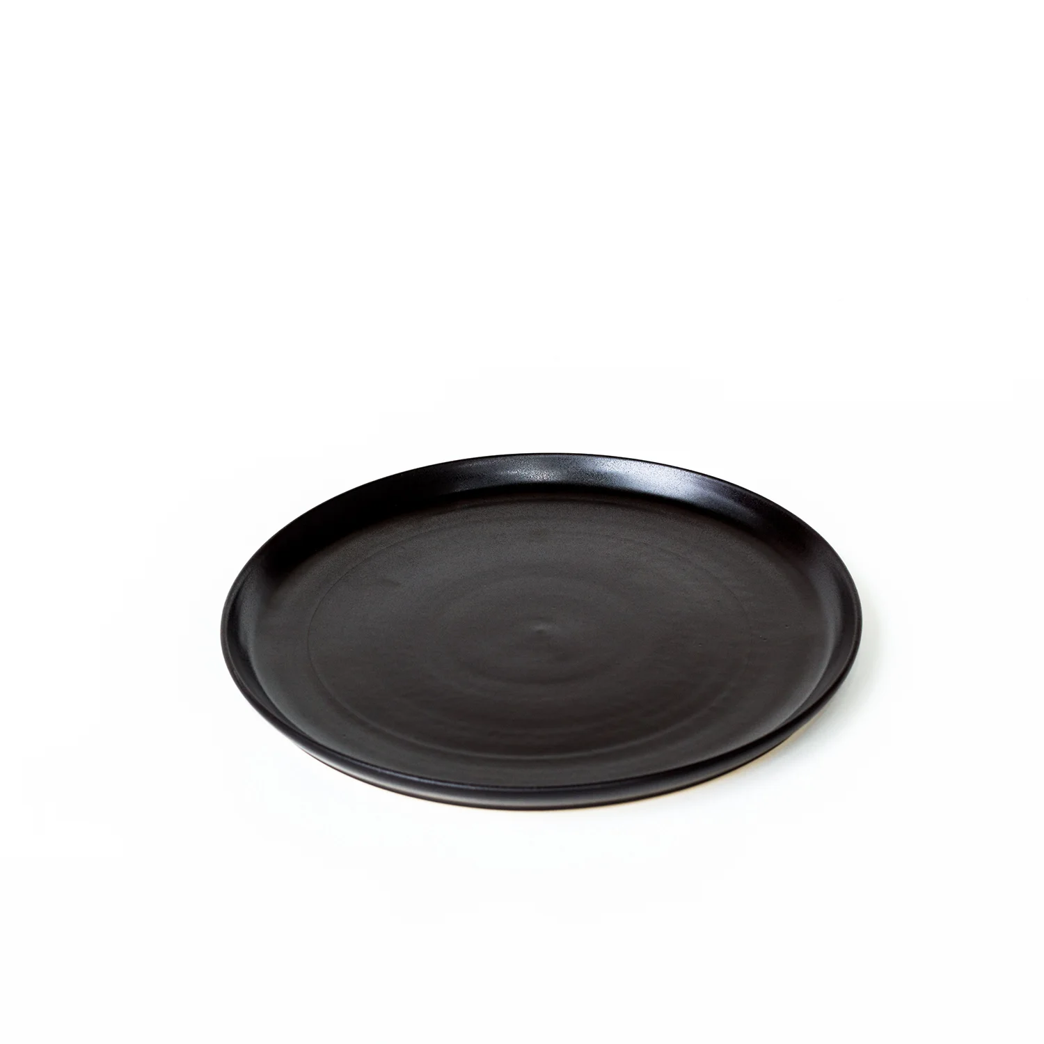Black Dinner Plate_023.jpg