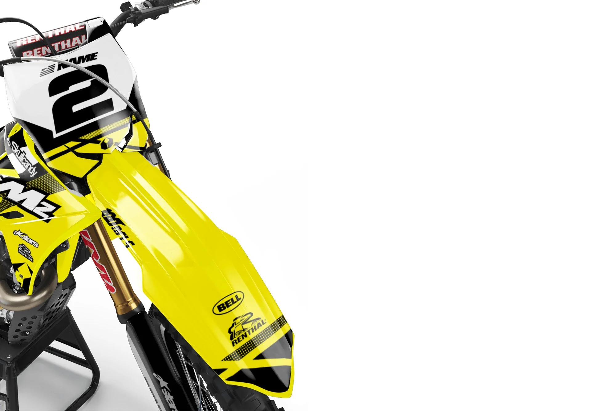 Suzuki 18' - 24' phantom_ front white.jpg