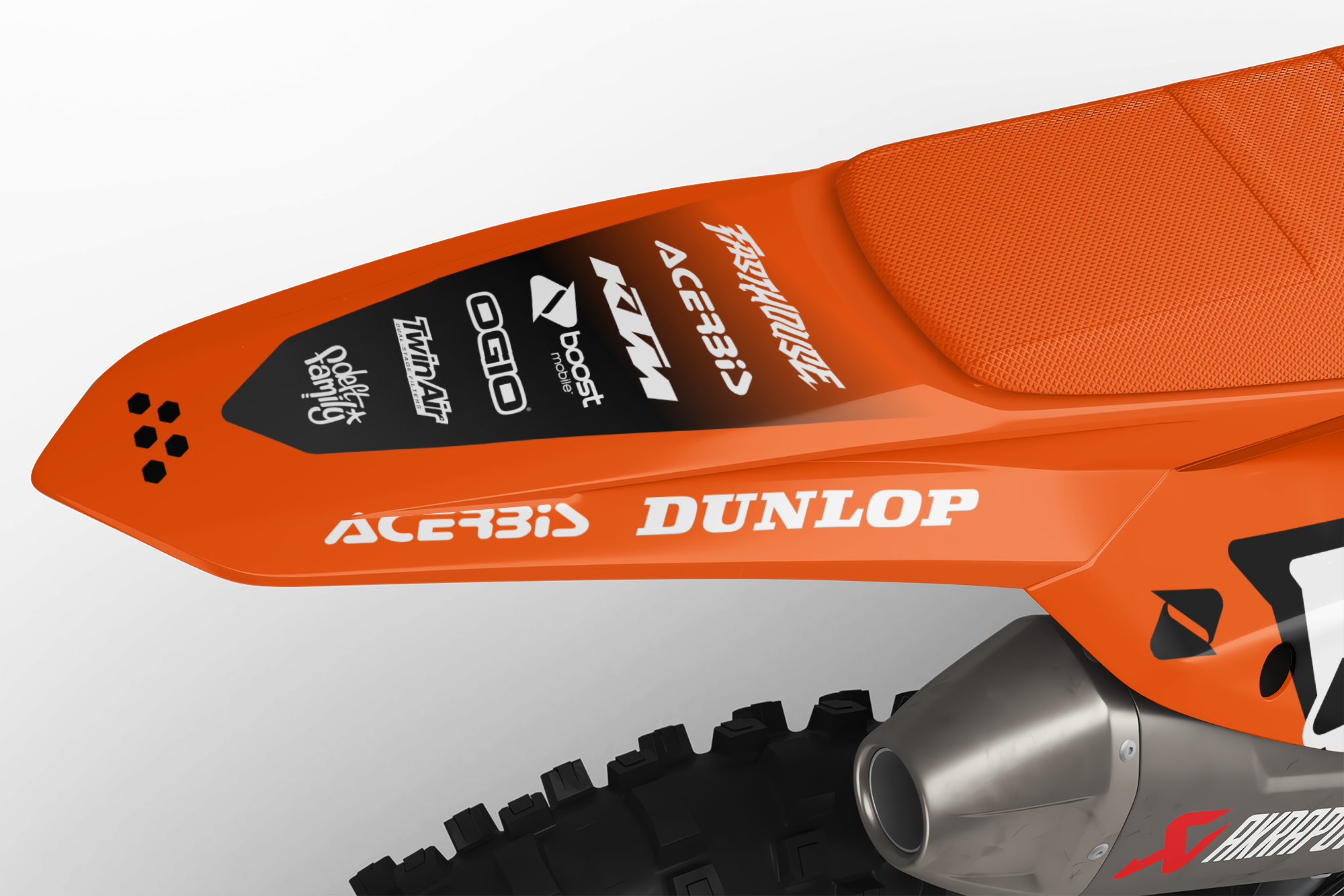 boomer silver rear.png