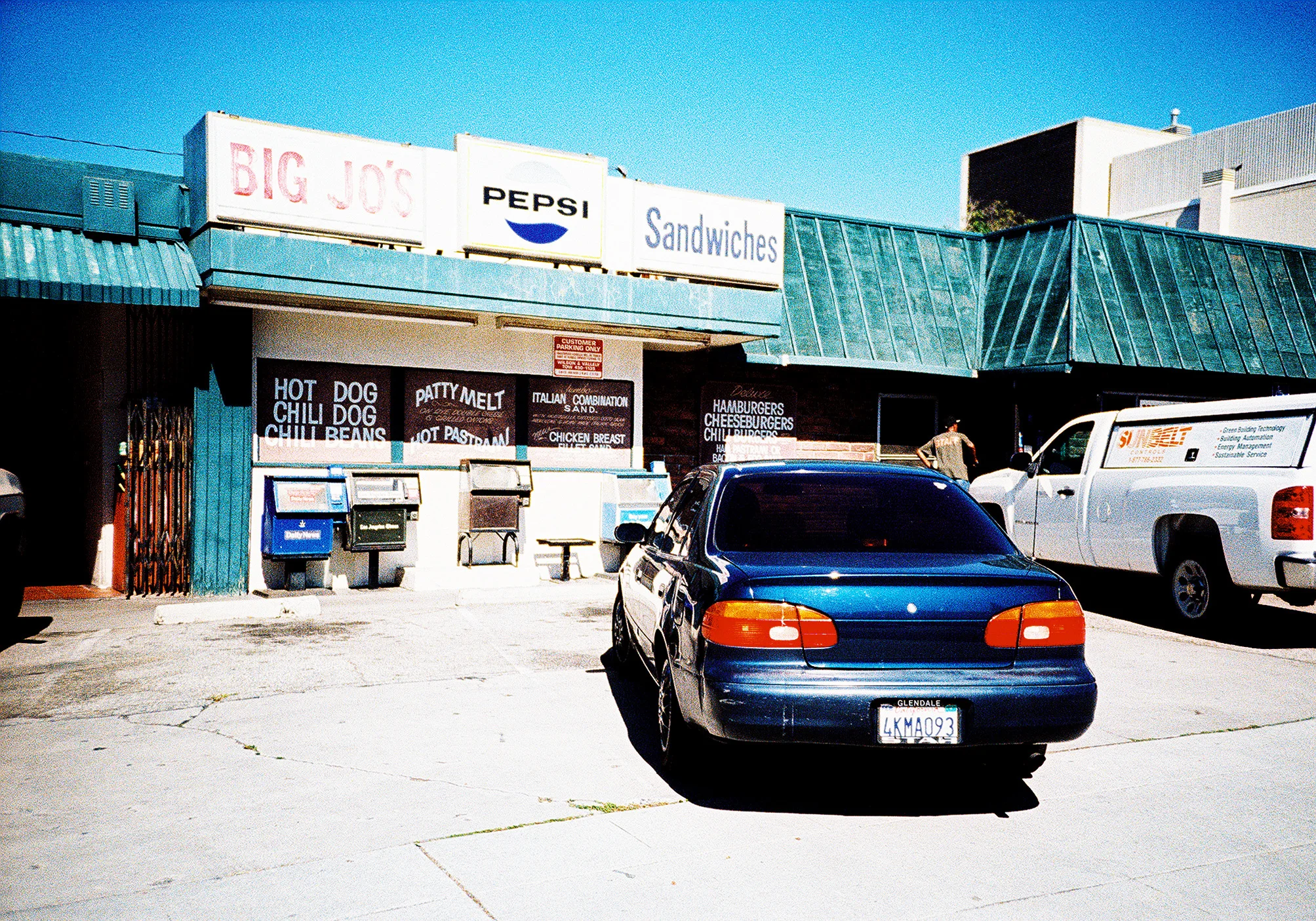 0008175-R1-E013.jpg