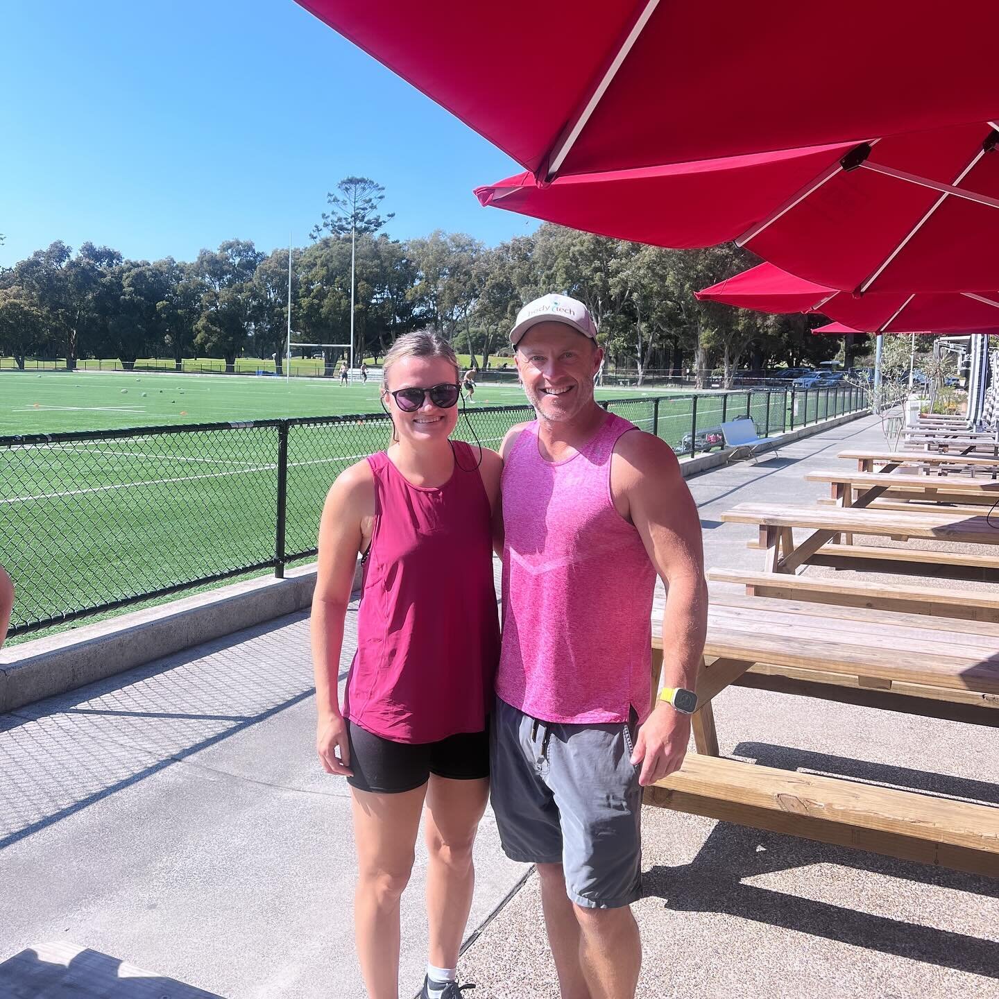TWINNING

Did no one else get the pink Friday memo!?!? 😉

Nothing like some colour to ring in the long weekend. Go hard in your mammabolic session today ladies!