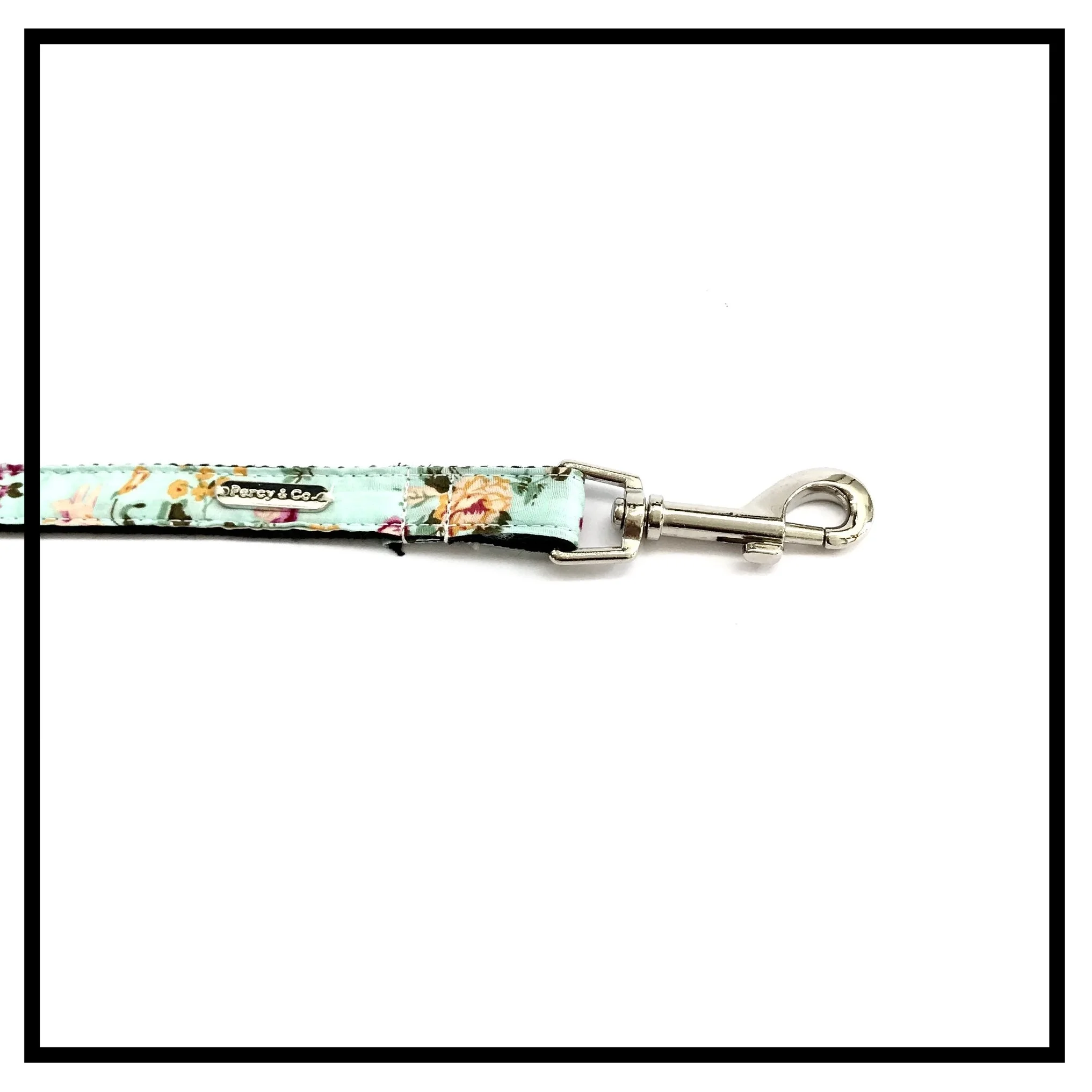 Percy and Co The Barnes Dog Bow Tie and Dog Lead Set Lead Detail
