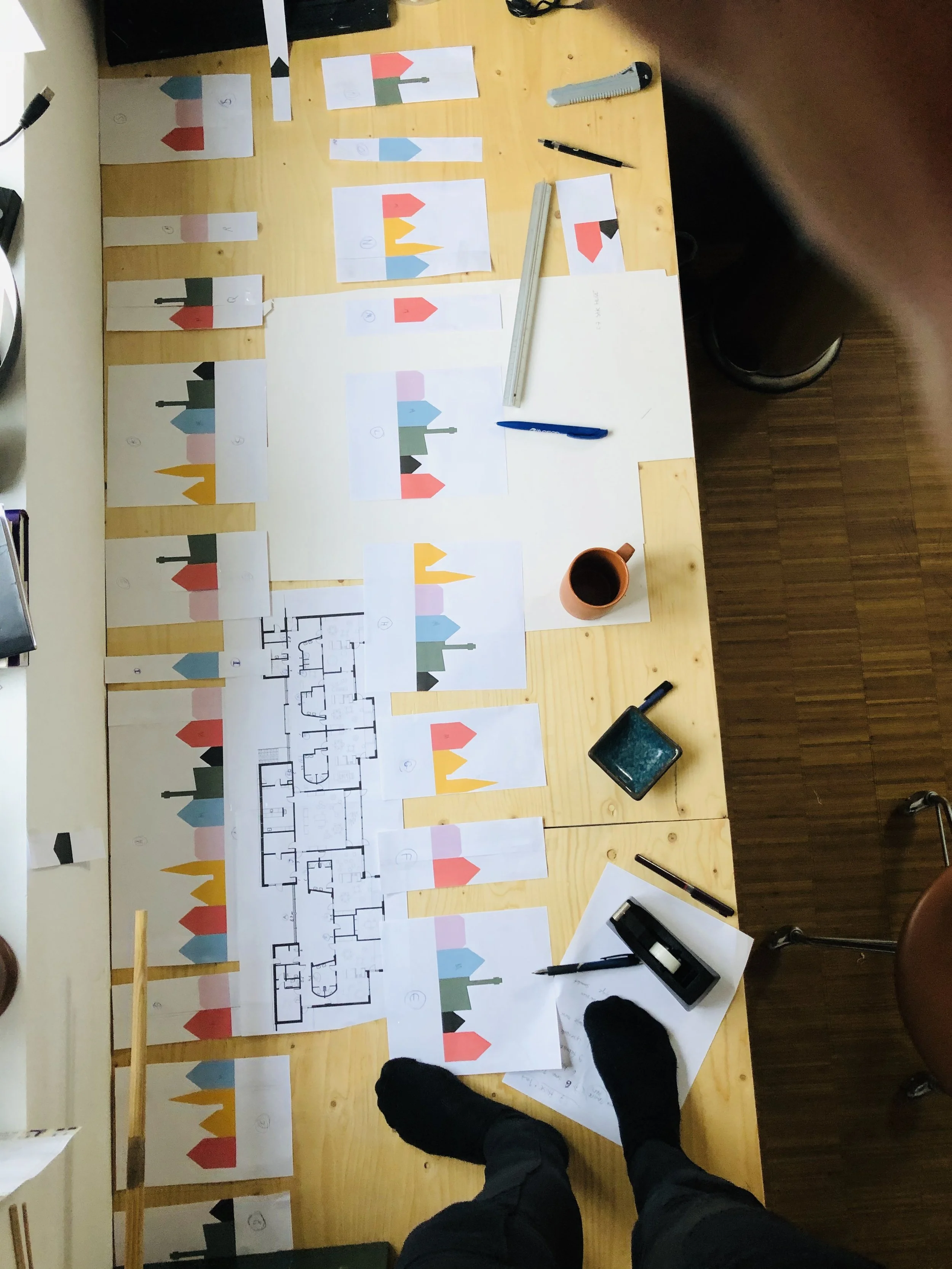 Indretningsdesign til børneinstitutionen Kastanjen — fokus på leg og læring, funktionalitet, akustik, bevægelse og sanselige kvaliteter. I samarbejde med Lej & Læring, Kastanjens ledelse og eksterne leverandører

