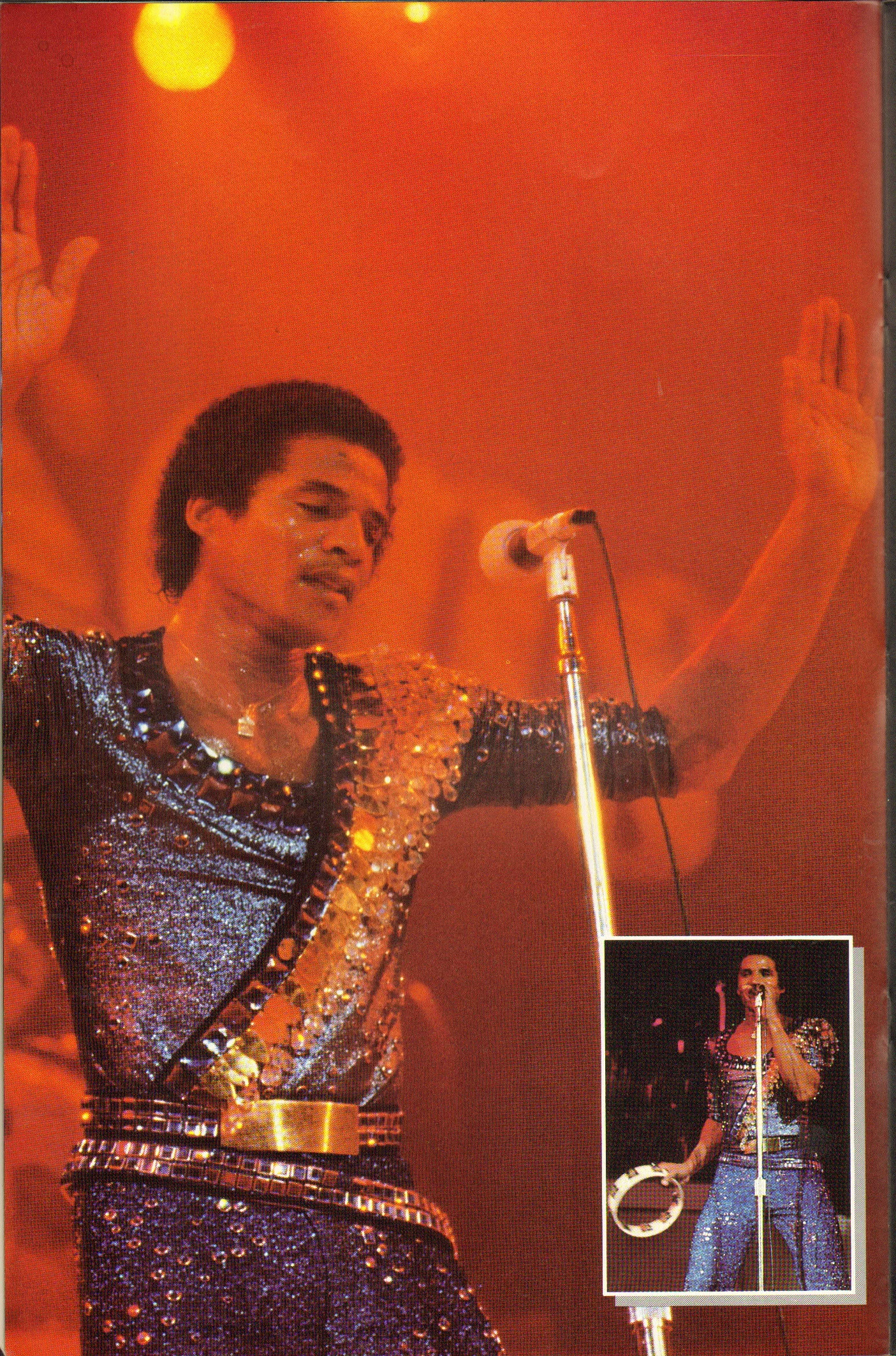 TheJacksonsWorldTour'81TourBook#5.jpg
