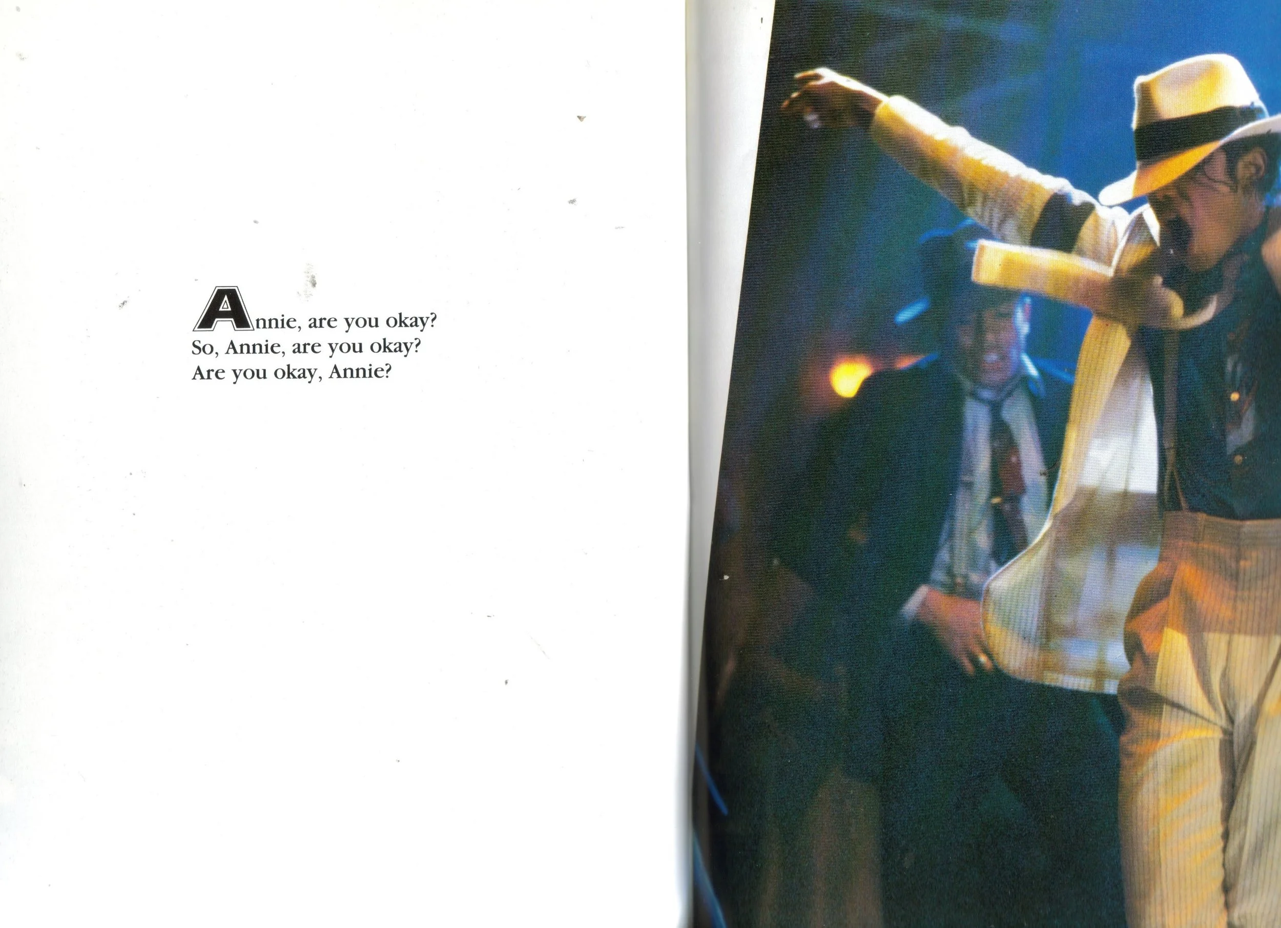 MOONWALKER THE STORYBOOK 3.jpg