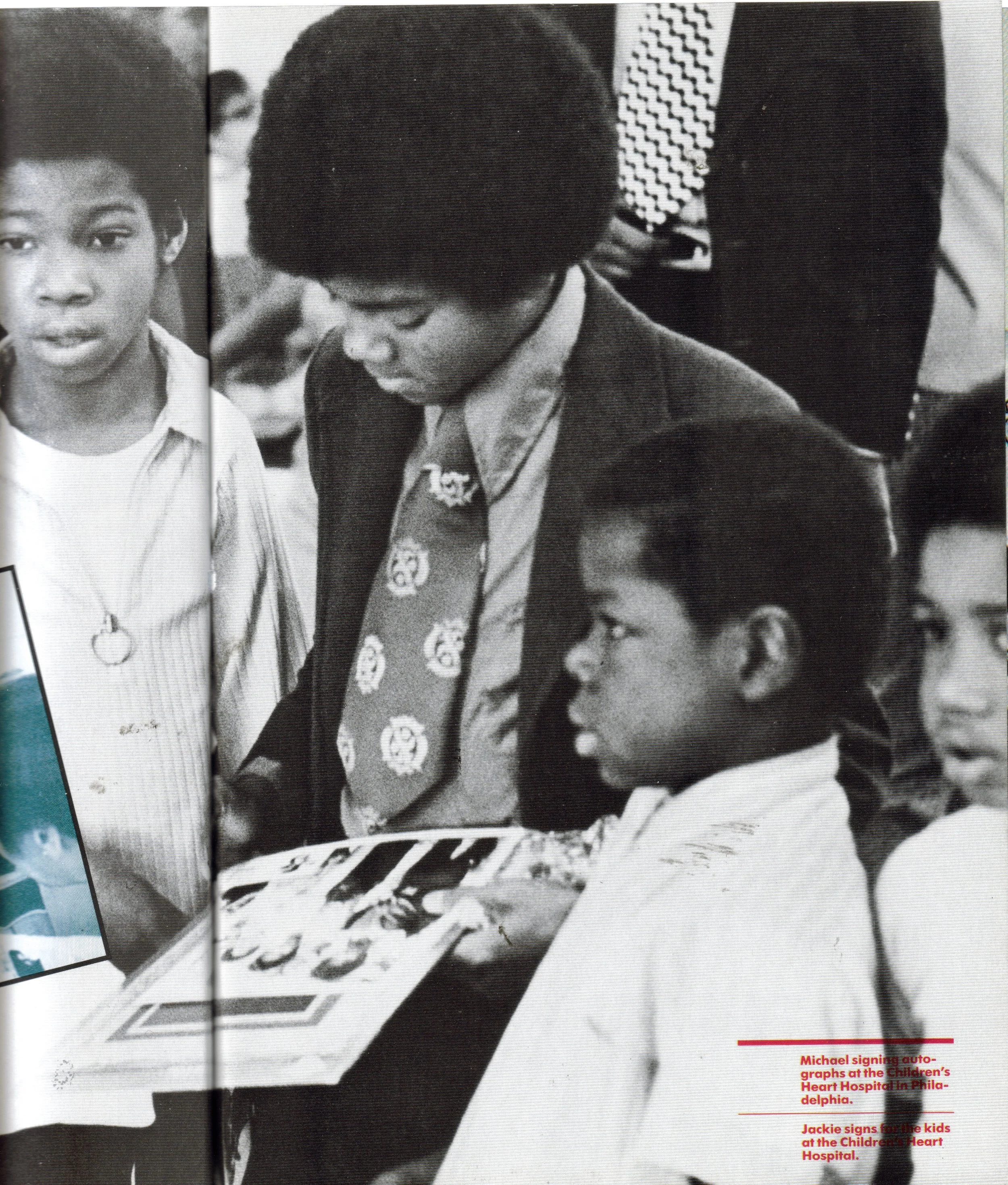 THE MICHAEL JACKSON SCRAPEBOOK 6.jpg