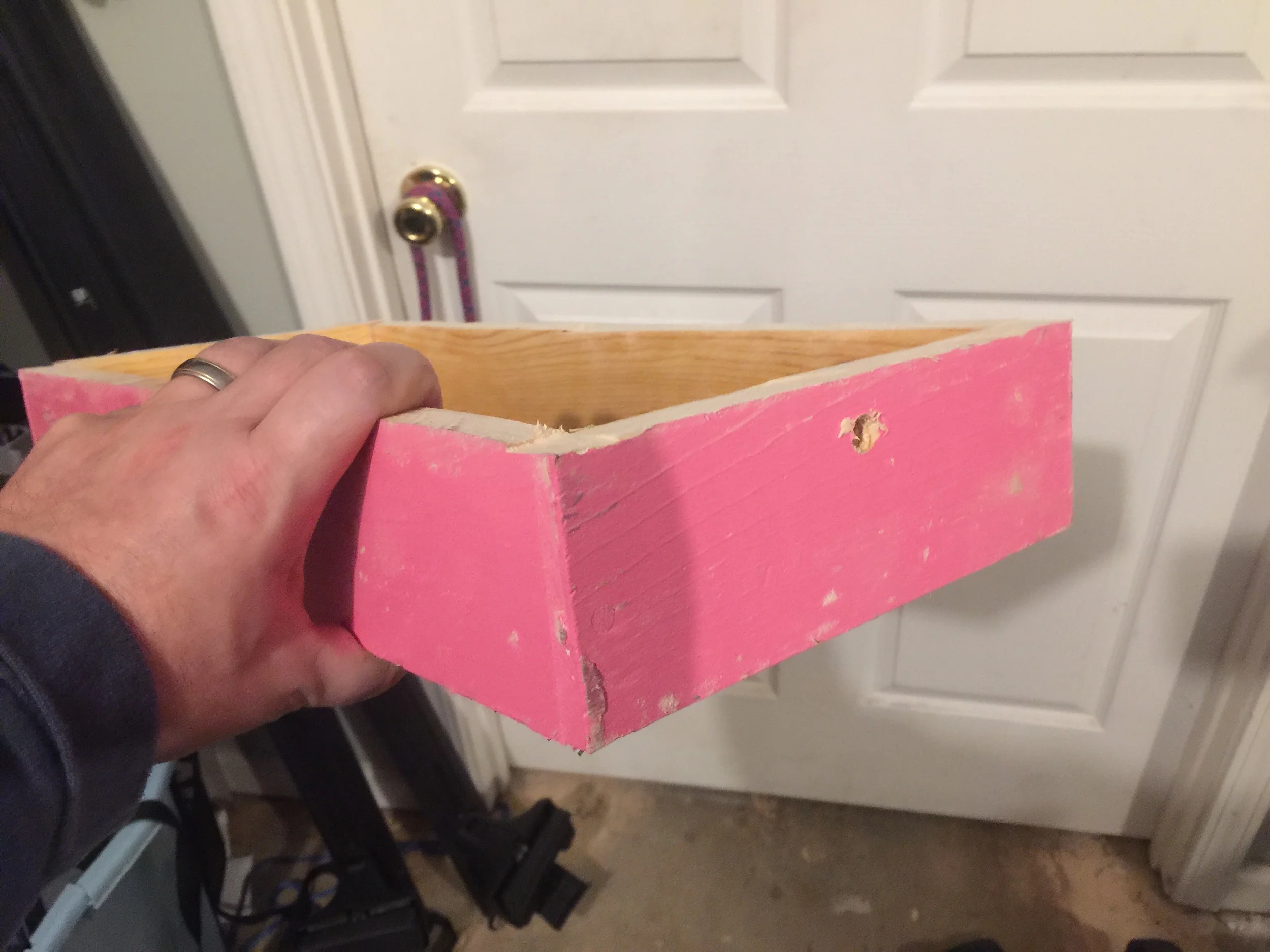 View from the front and top (notice the small entrance/ventilation hole)
