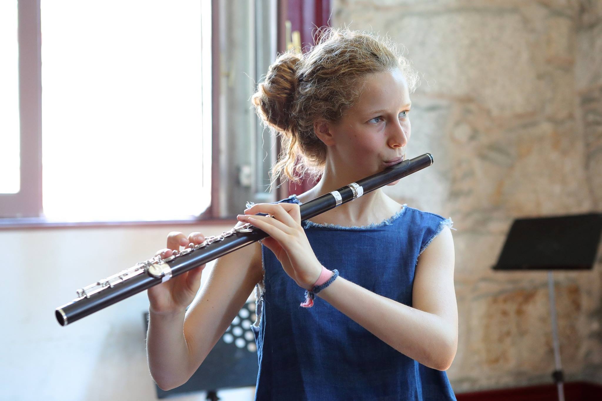 Leonor Moreira playing a Custom Handmade Powell flute in Grenadilla, Photo © Susana Neves/AFV
