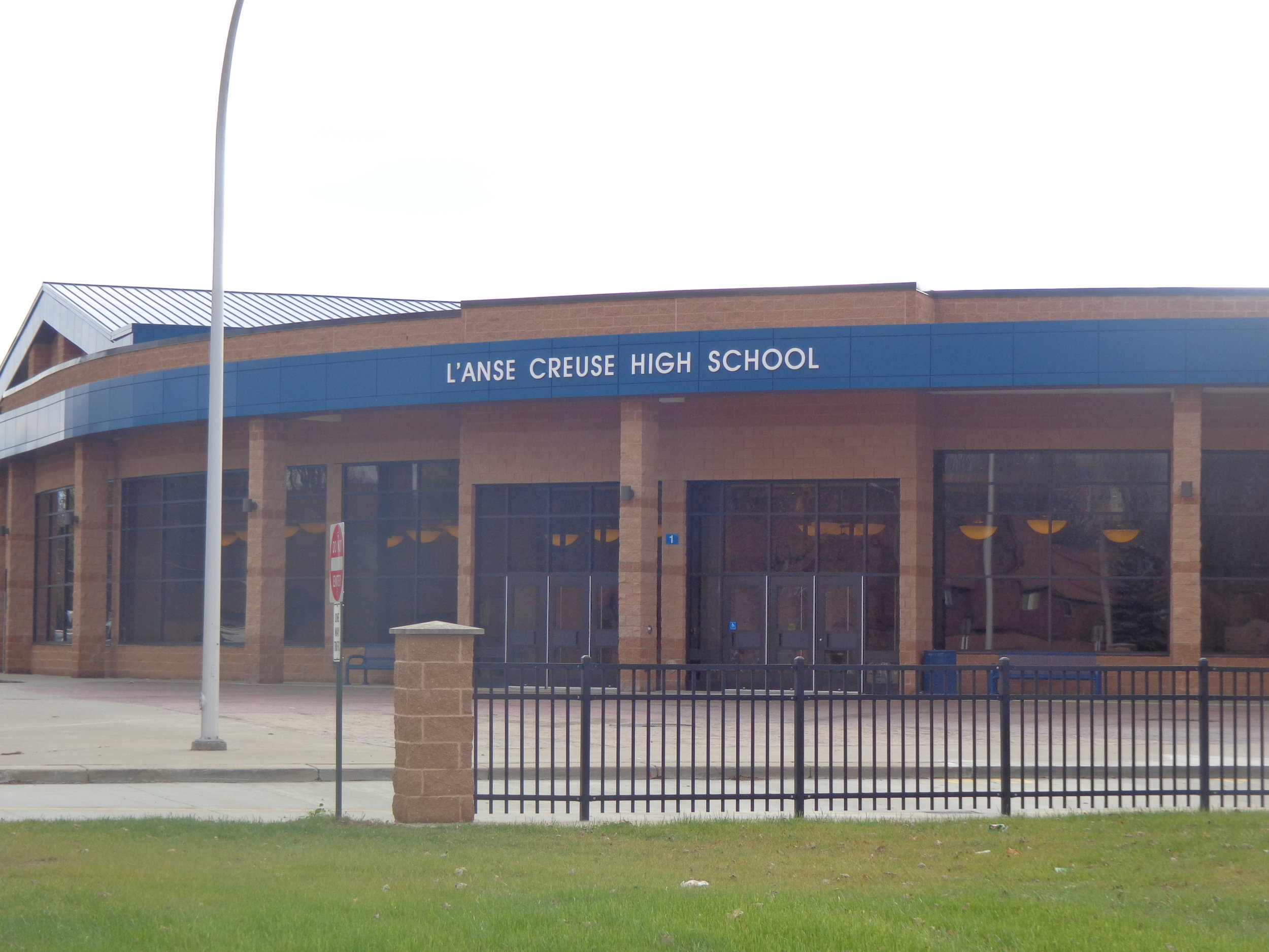 L'Anse Creuse Public Schools