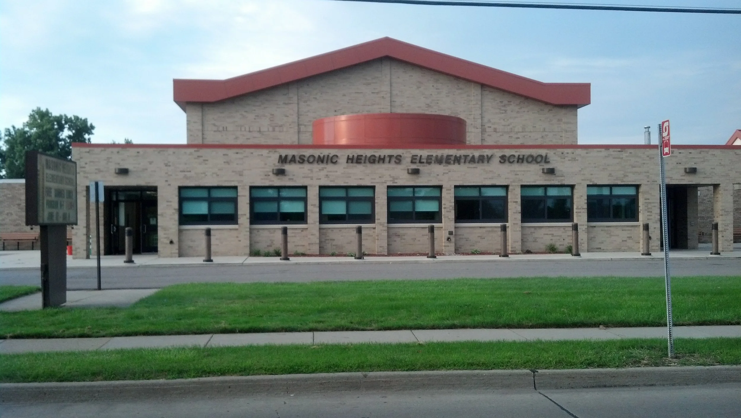 Lakeshore Public Schools