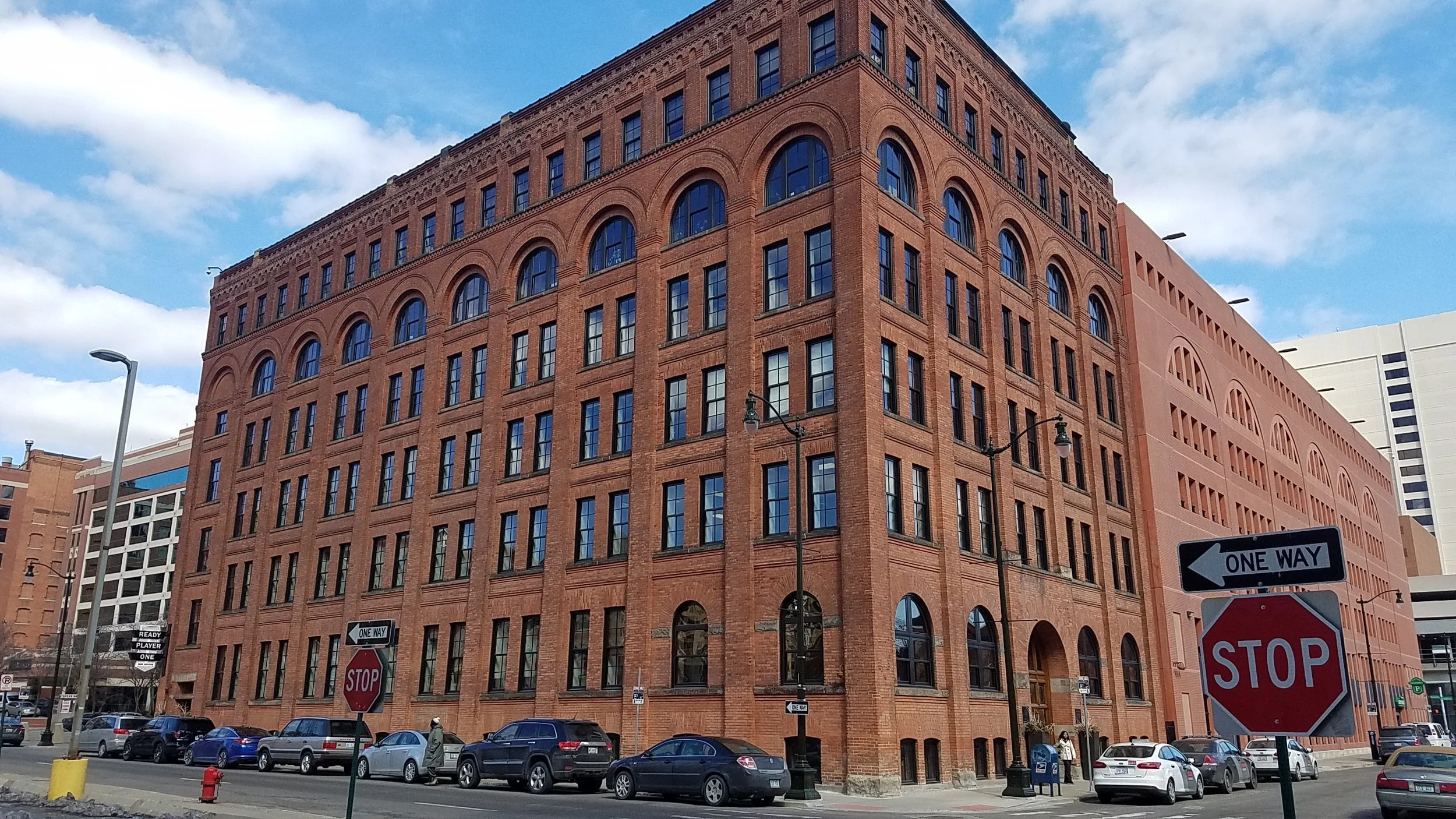 Globe Tobacco Building