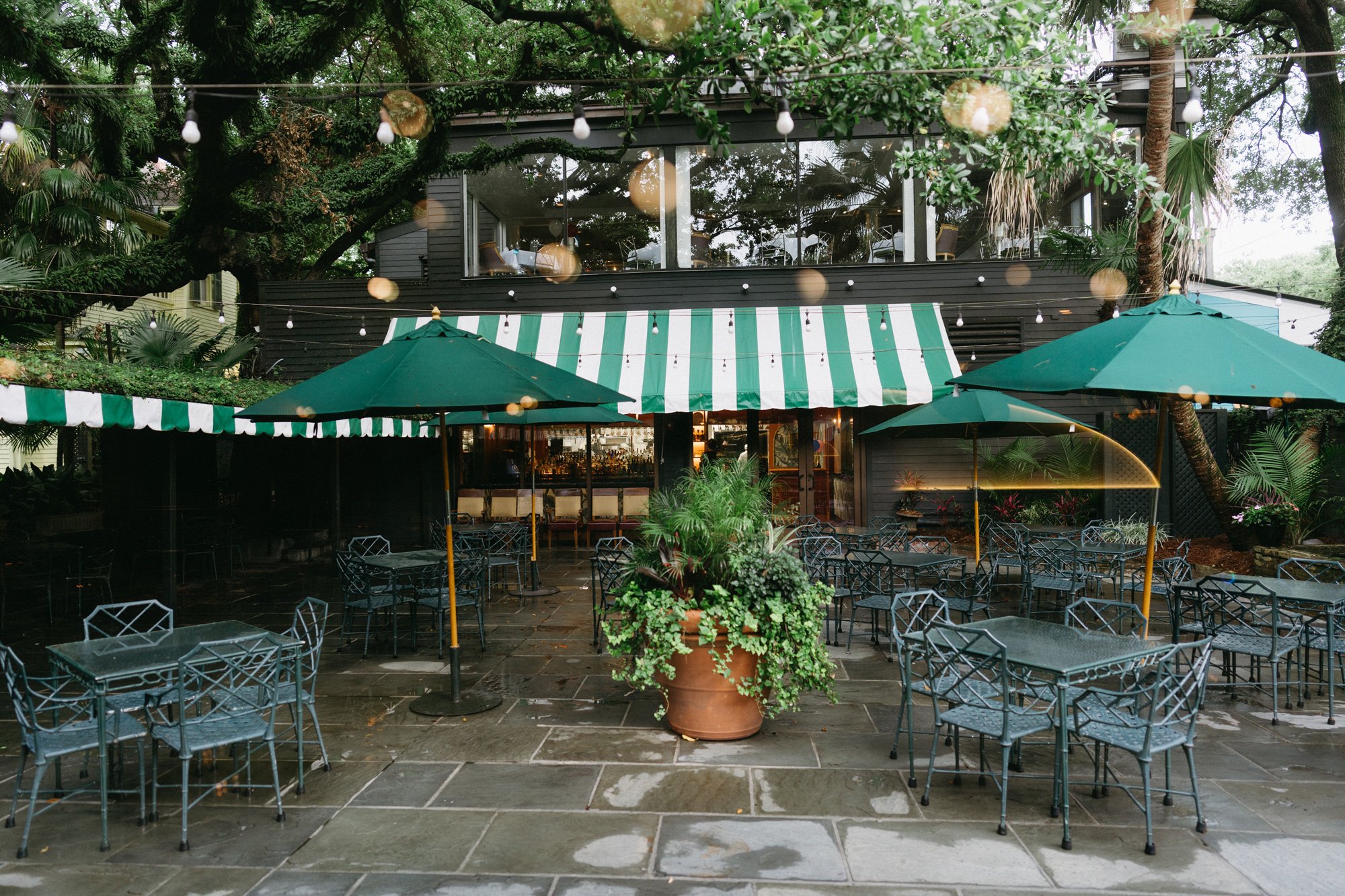 Courtyard at Il Mercato decorated for the wedding reception.