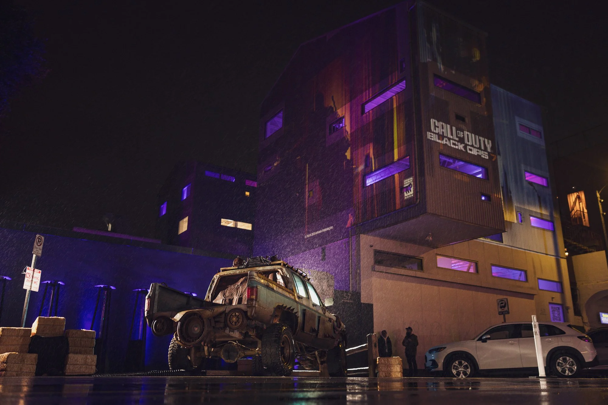 Themed set pieces brought the Black Ops 7 world to life outside the venue.