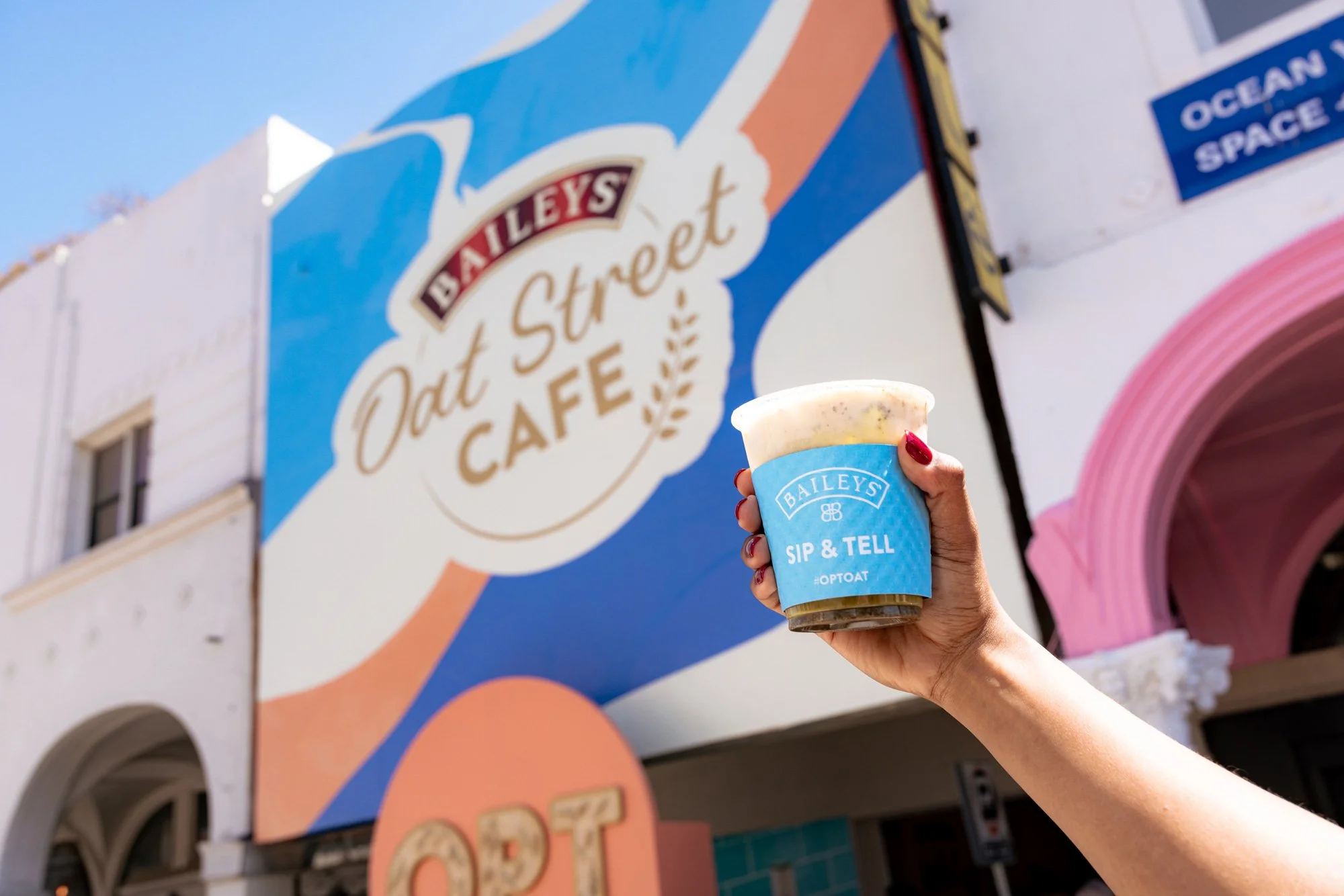 Guests explored Baileys' newest limited-edition flavors through custom beverages served at the Baileys Oat Street Cafe experience.