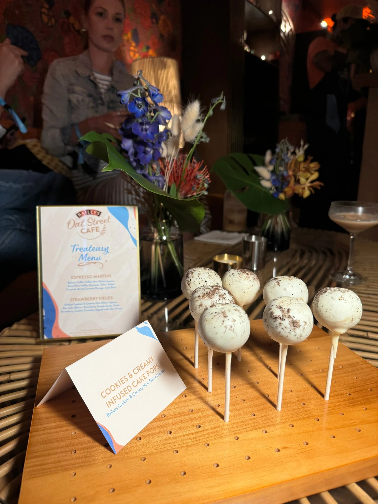 Chef Star transformed Baileys Cookies & Cream into custom cake pops created exclusively for the Oat Street Café experience.