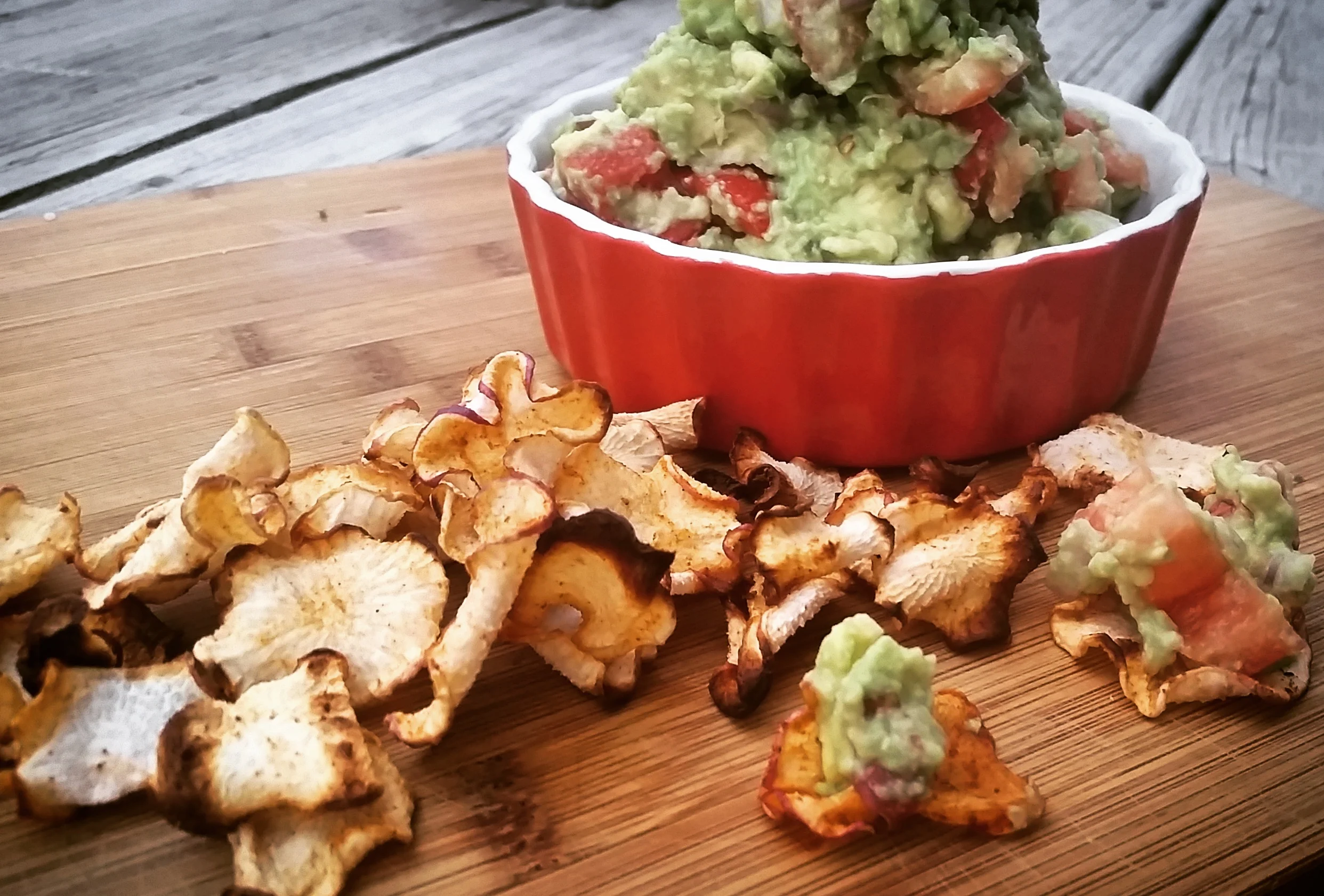 Baked Turnip Chips with Fresh Guacamole 