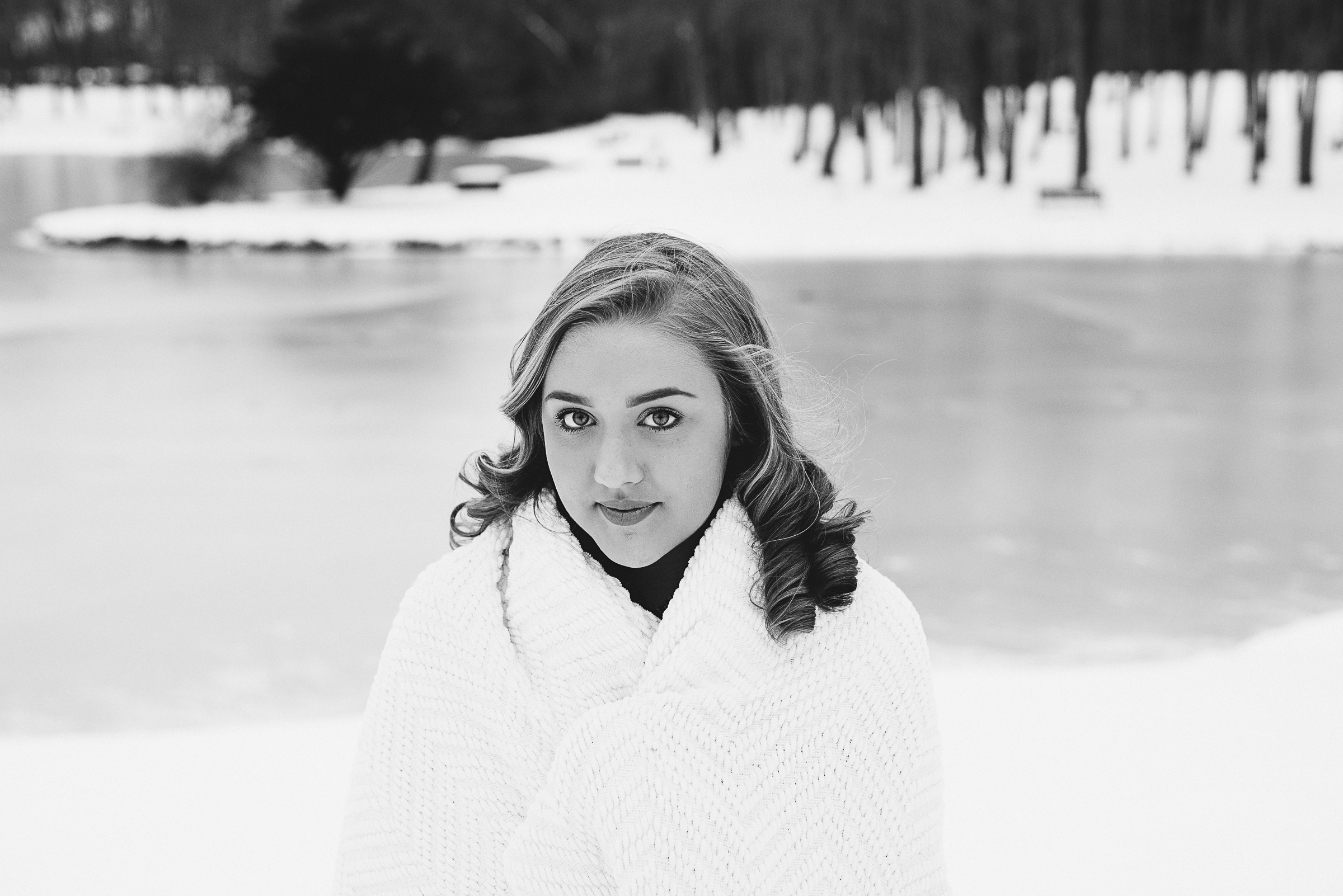 Megan Fuss Photography Western Mass Springfield Senior Portraits Olivia 00011.jpg