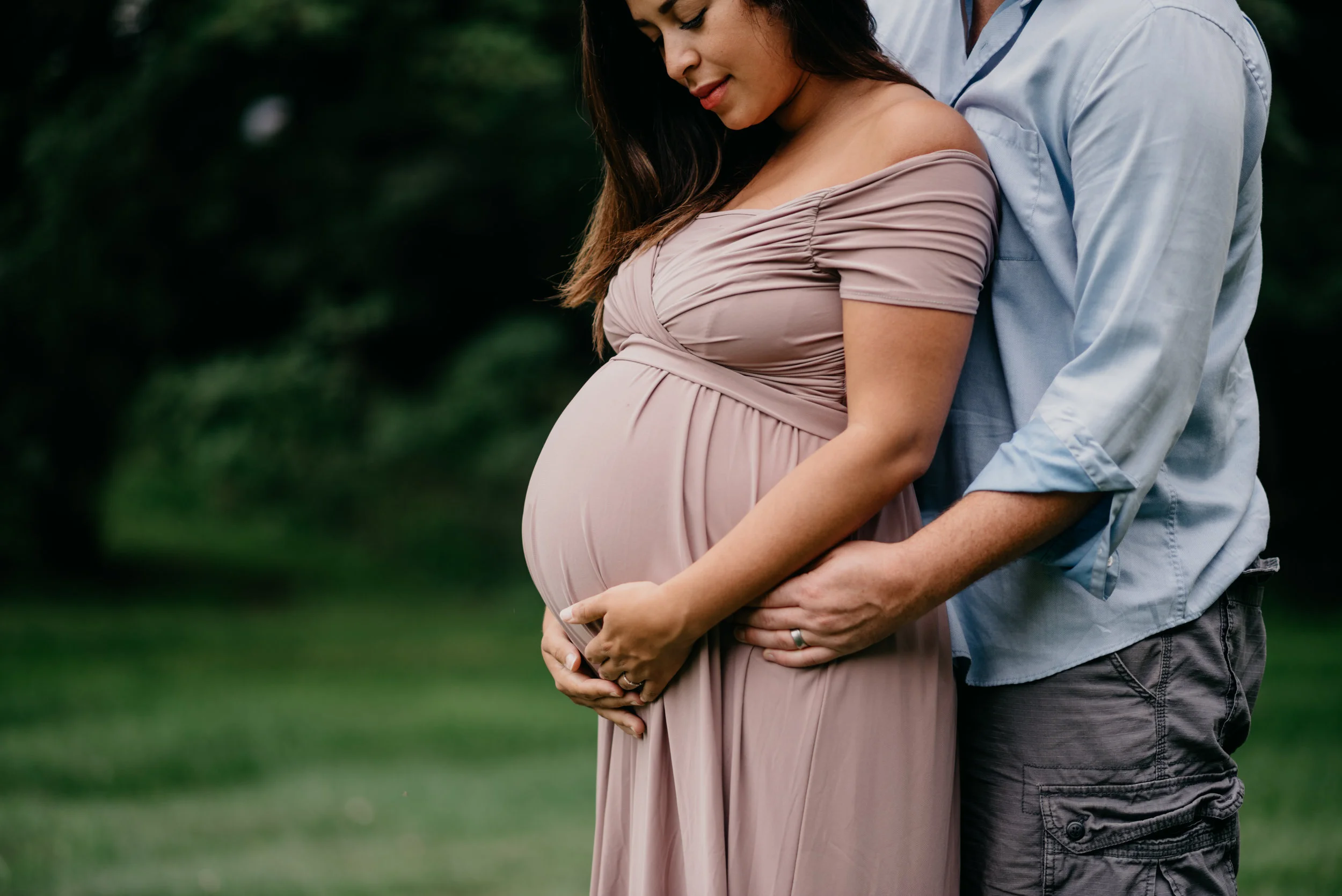 Ehrman-Massachusetts-In Home Lifestyle Maternity Session-Documentary Family Photographer-611.jpg