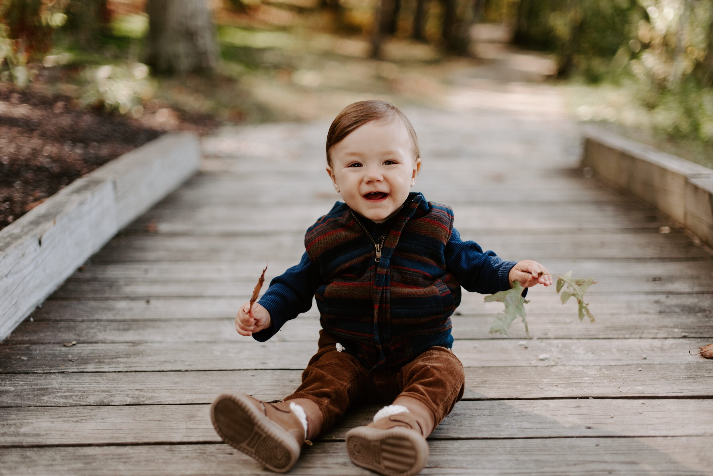 Connecticut Brookfield Lifestyle Family Photographer Fall Outdoors One Year Old Autumn Photos.jpg