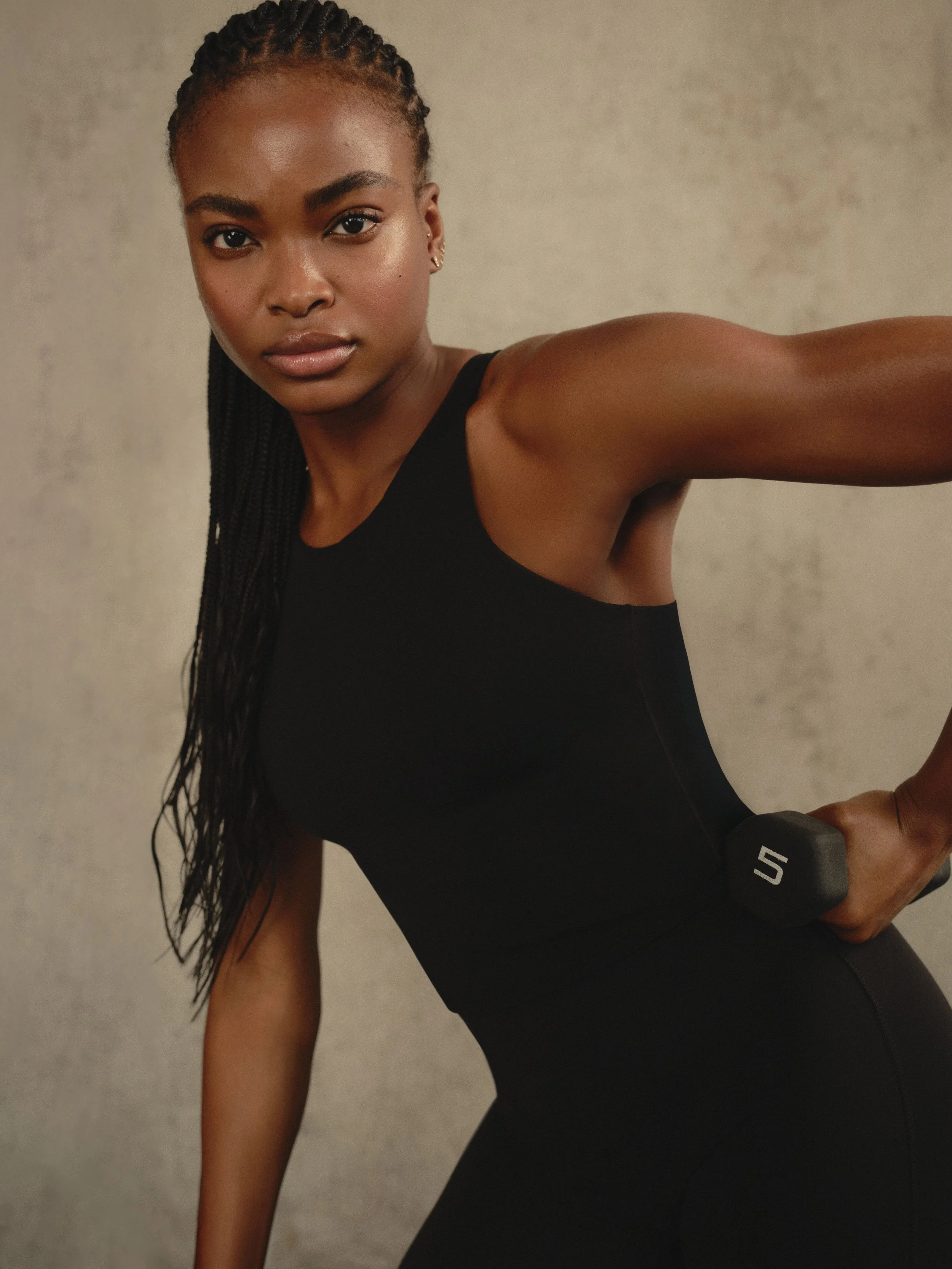 JPG-51135R-VeryBlack_51275R-VeryBlack_22098R-VeryBlack_Editorial_0157.jpg