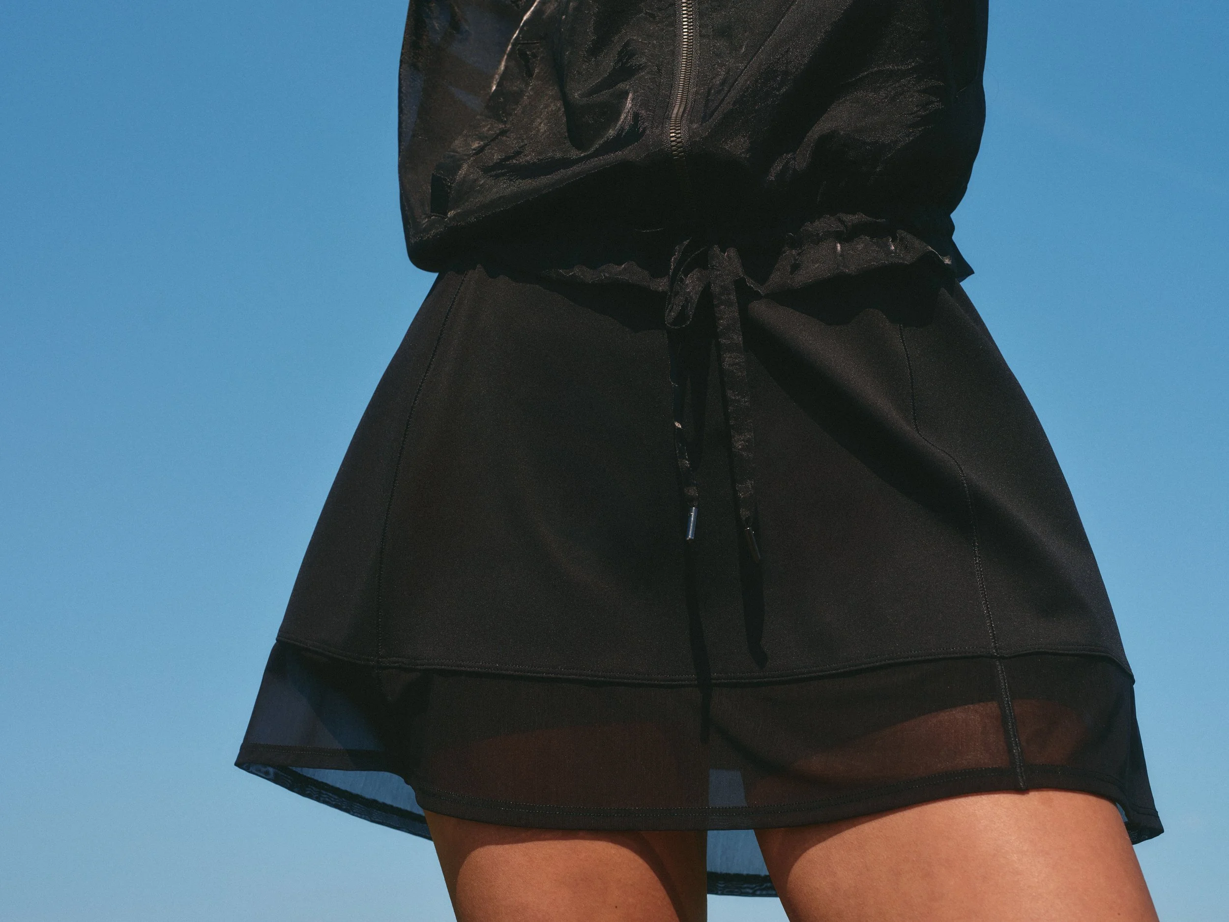 JPG-51233R-VeryBlack_51319R-VeryBlack_Editorial_0225.jpg